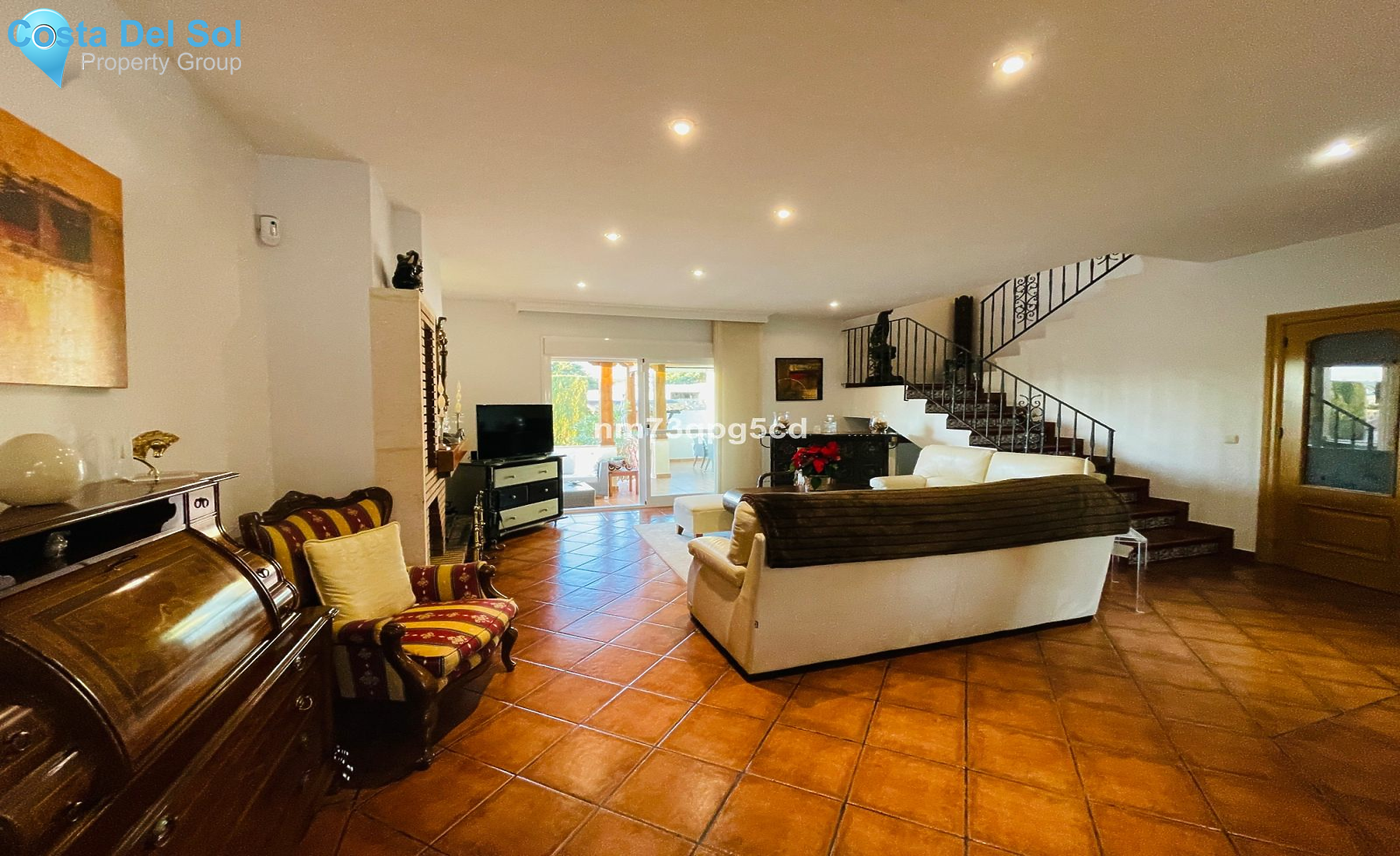 Detached Villa in Mijas Costa-1181935