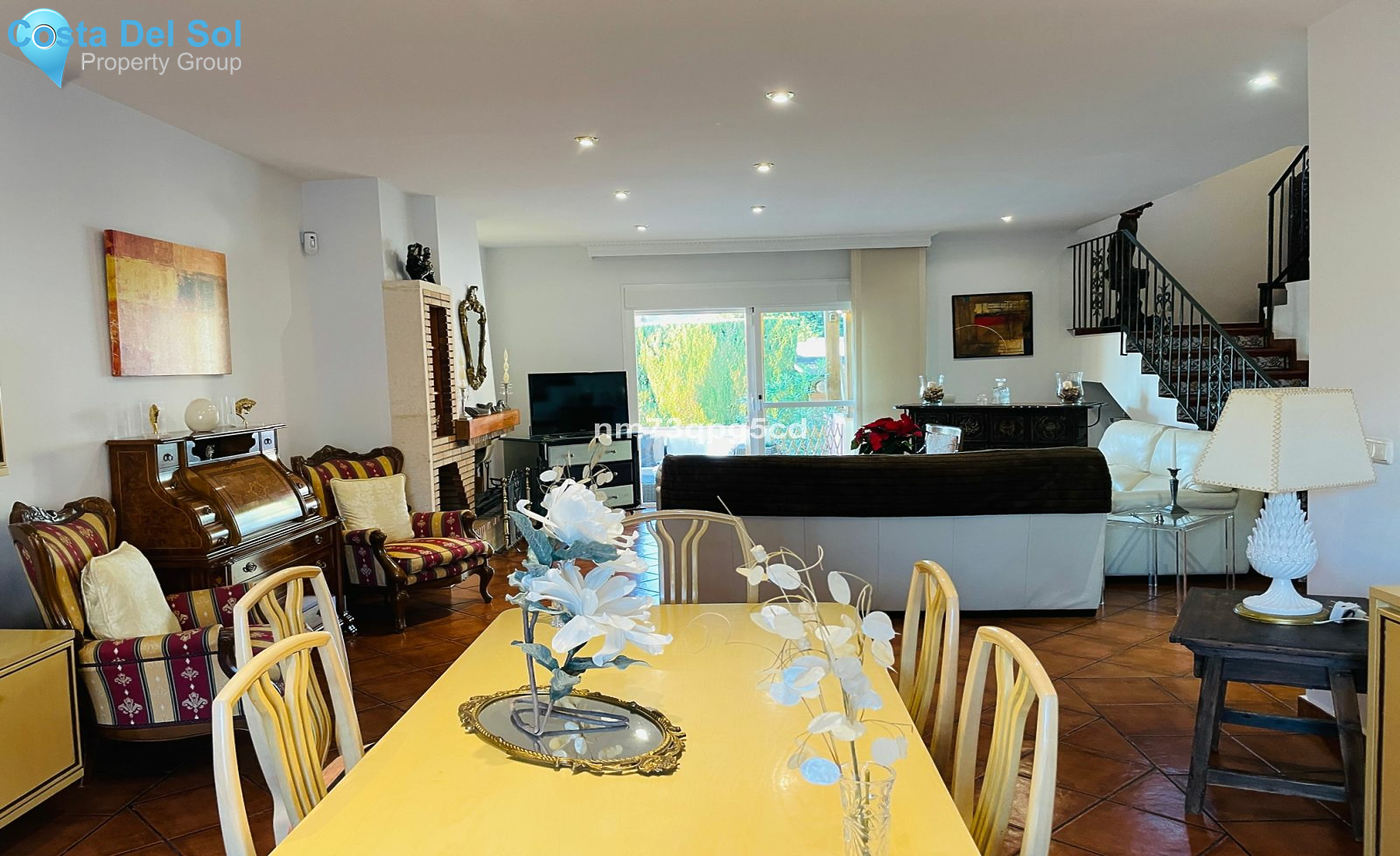 Detached Villa in Mijas Costa-1181937