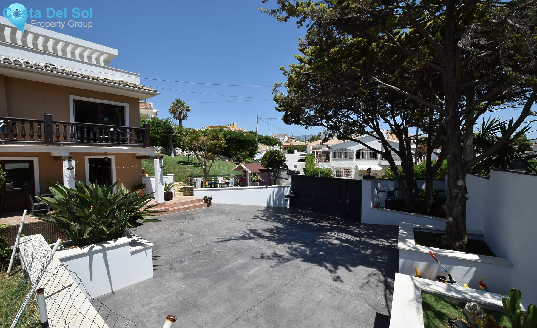 Detached Villa in Mijas Costa-1192906