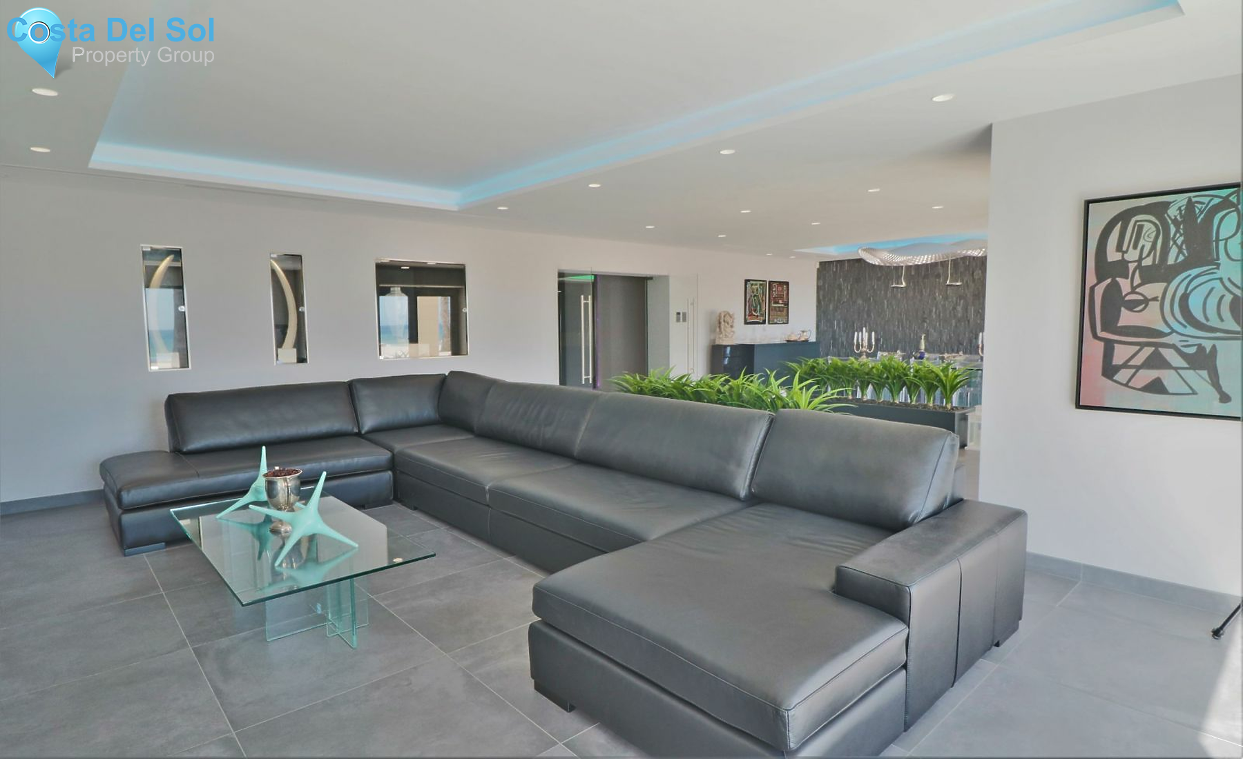 Detached Villa in Mijas Costa-1213566