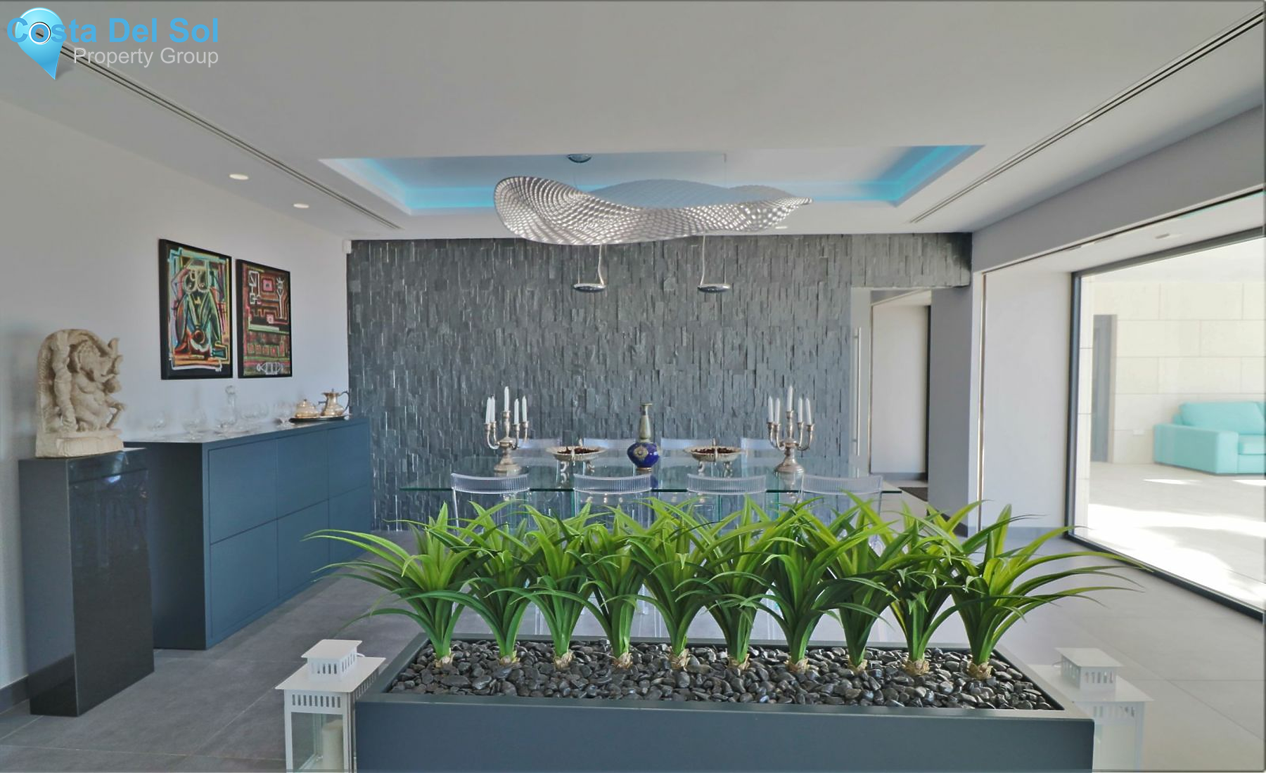 Detached Villa in Mijas Costa-1213567