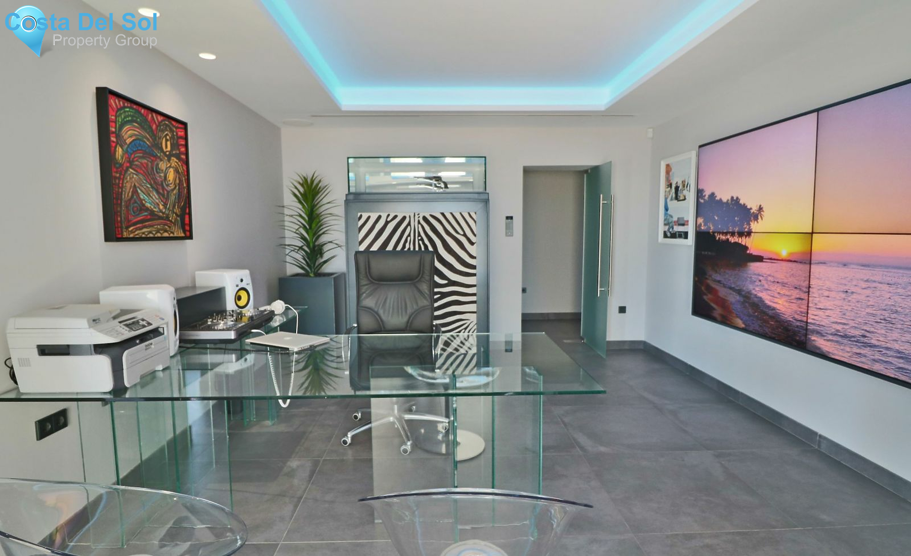 Detached Villa in Mijas Costa-1213571