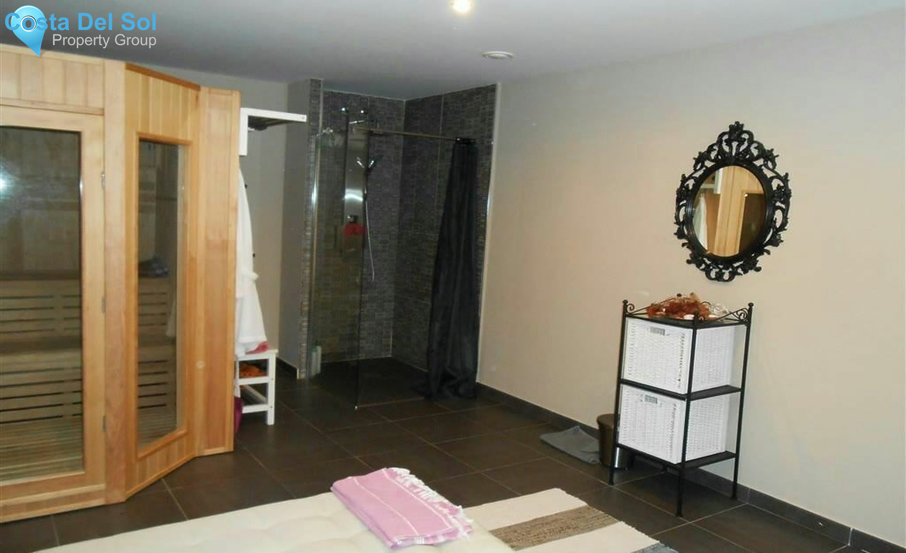 Detached Villa in Mijas Costa-1418947