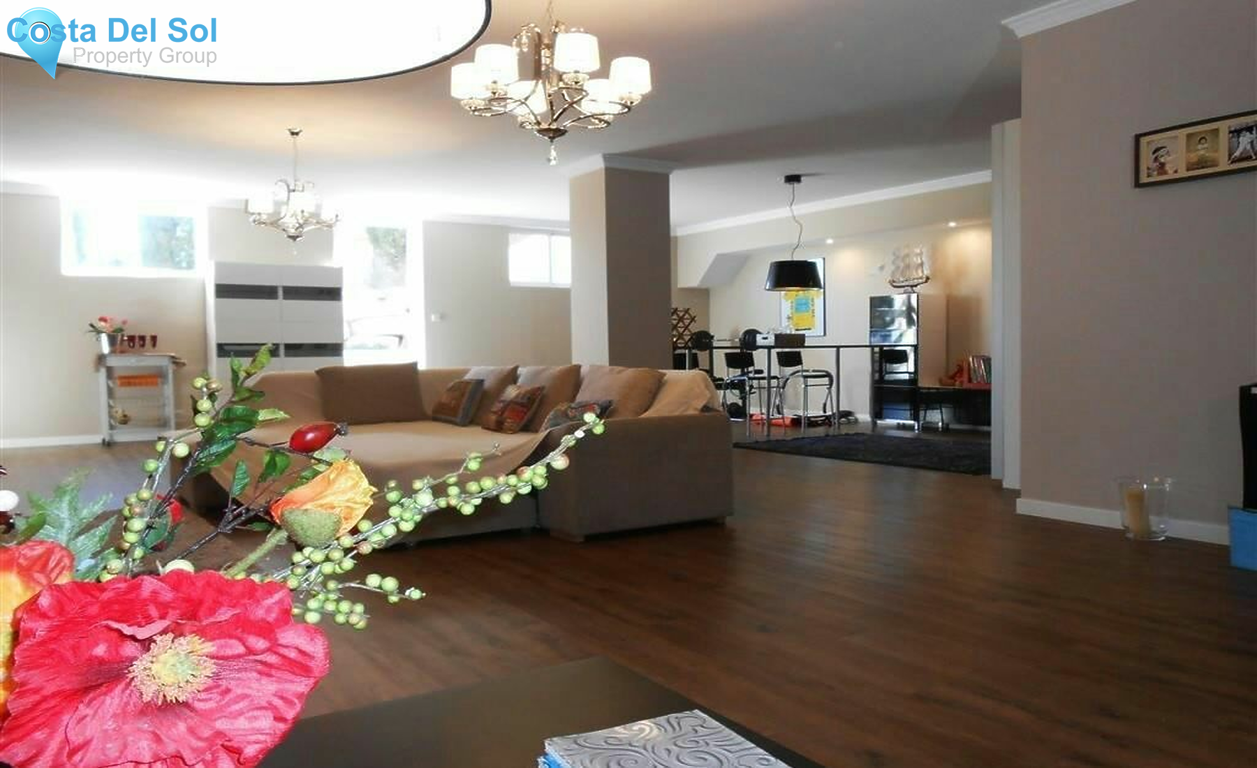 Detached Villa in Mijas Costa-1418935