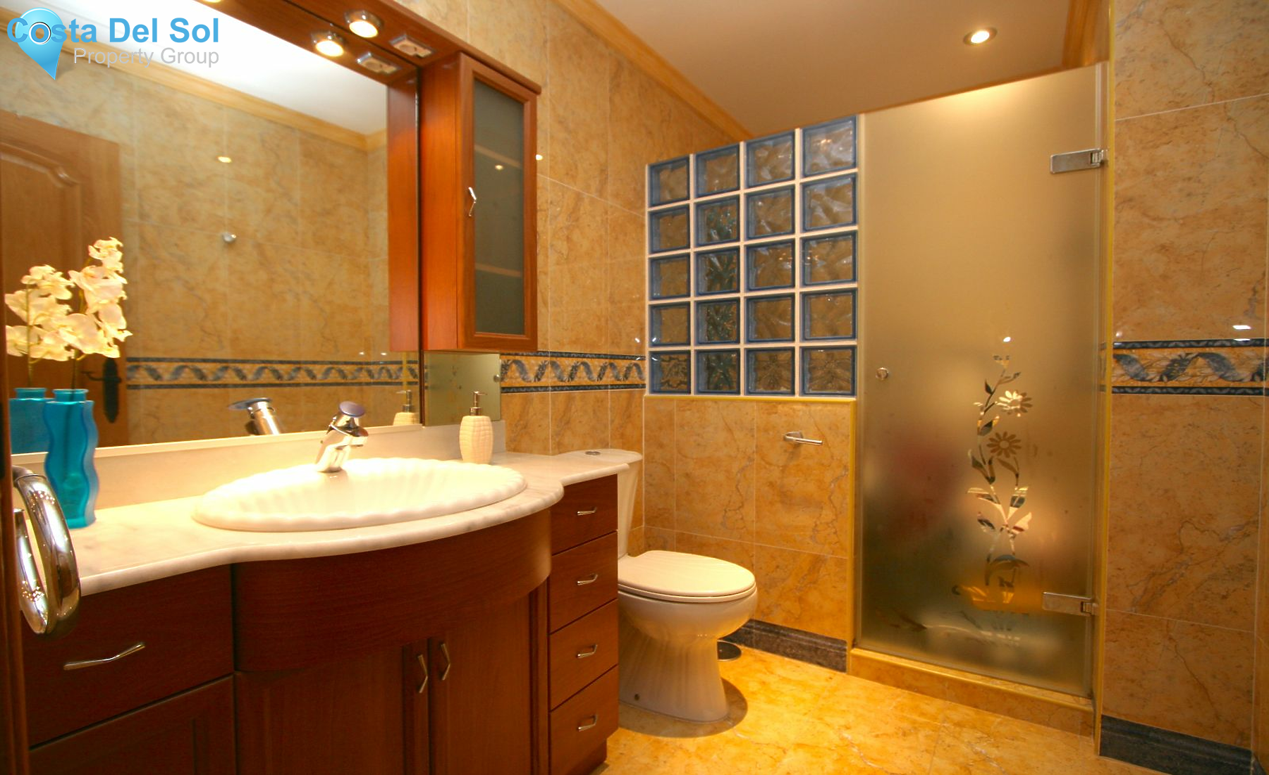 Detached Villa in Mijas-1135480