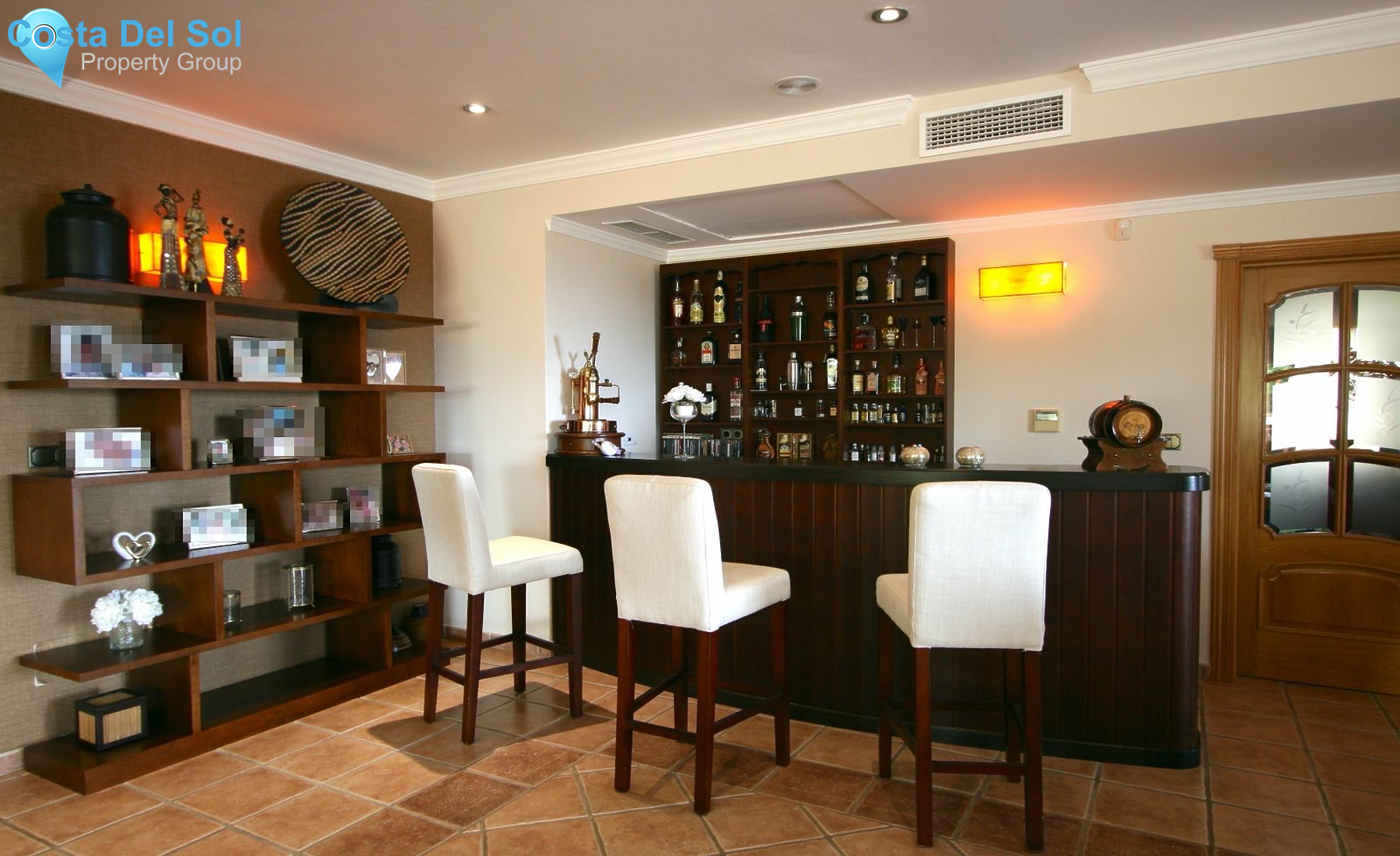 Detached Villa in Mijas-1135468