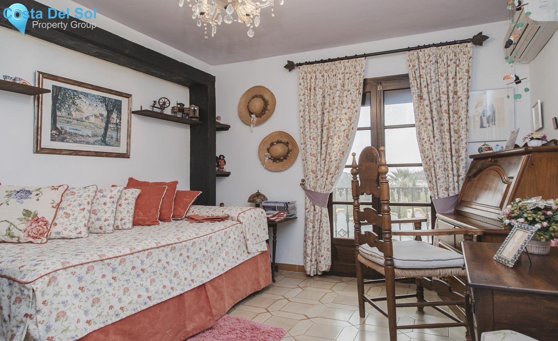 Detached Villa in Mijas-1140695