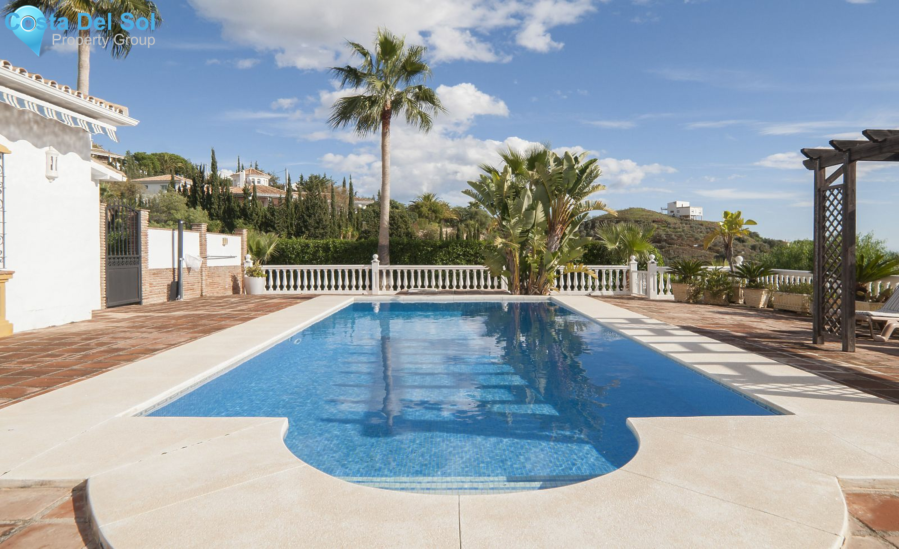 Detached Villa in Mijas-1150318