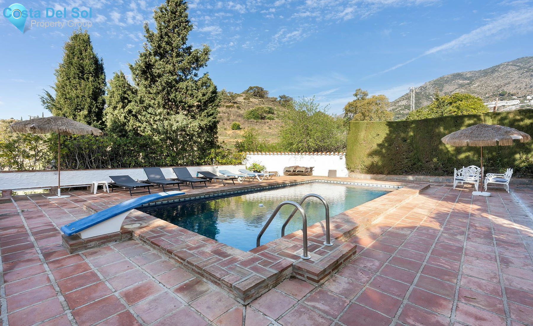 Detached Villa in Mijas-1153506