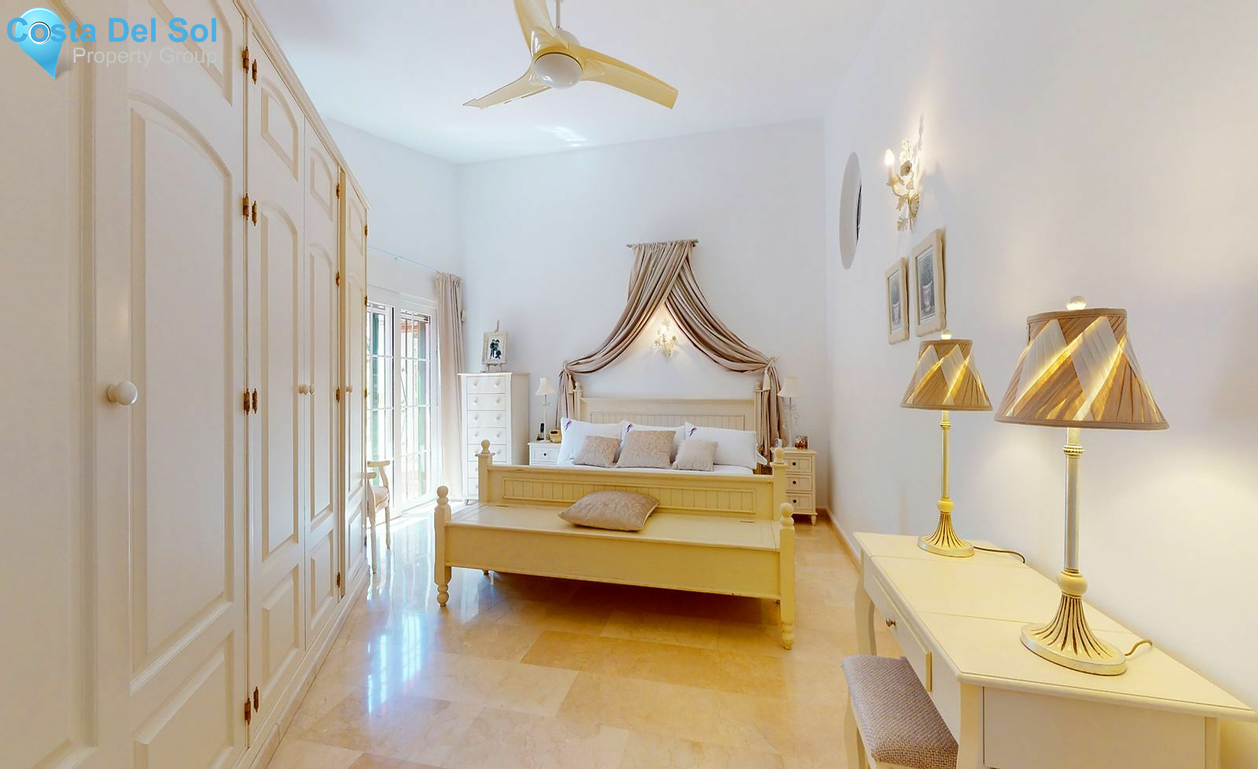 Detached Villa in Mijas-1178016