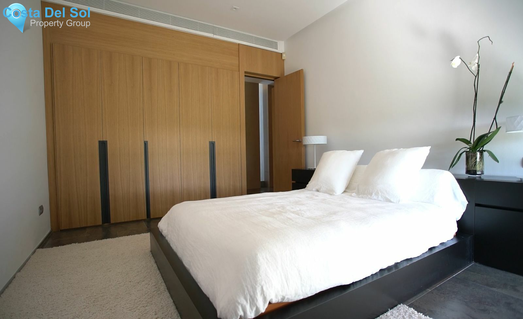 Detached Villa in Mijas-1209835