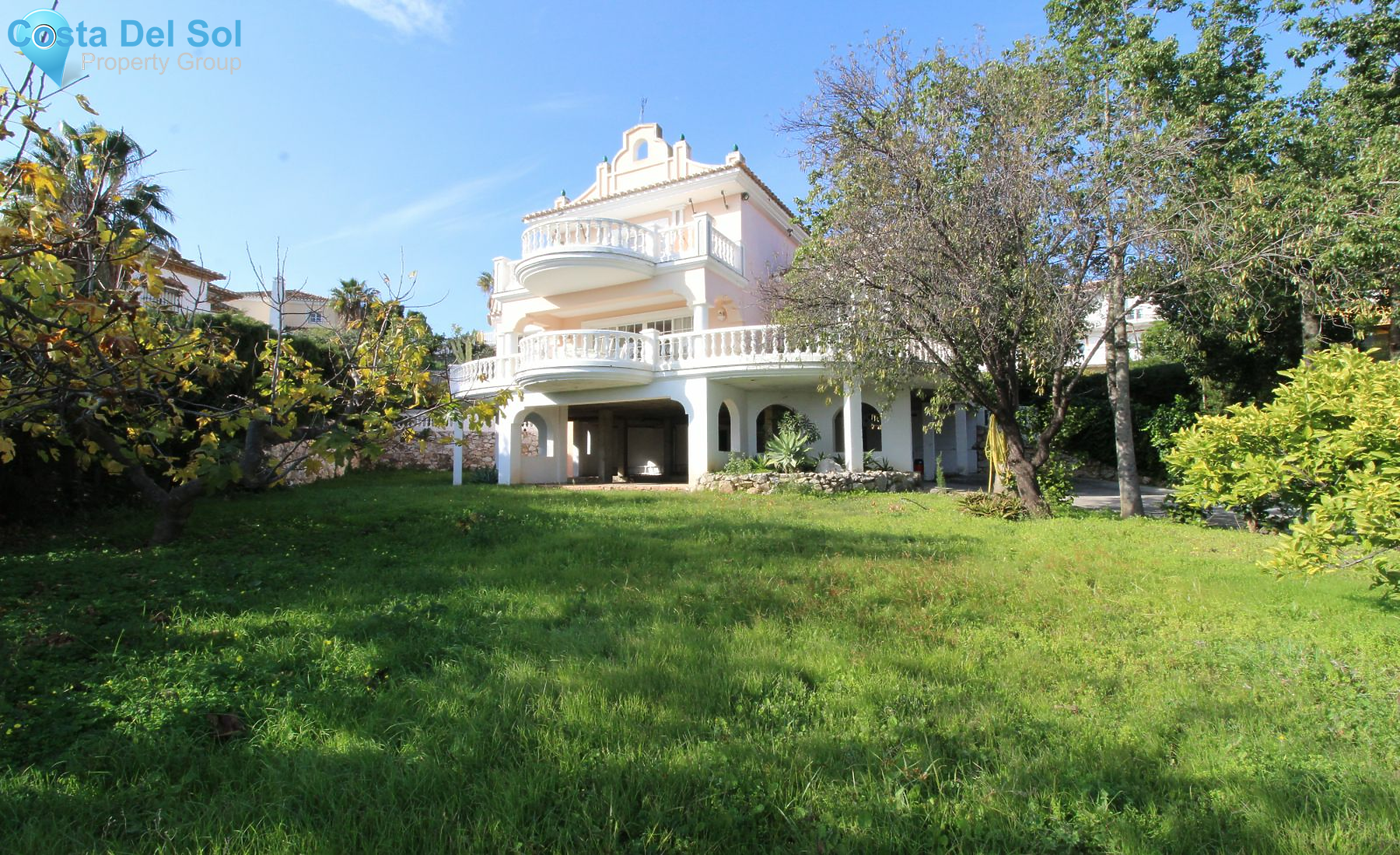 Detached Villa in Mijas