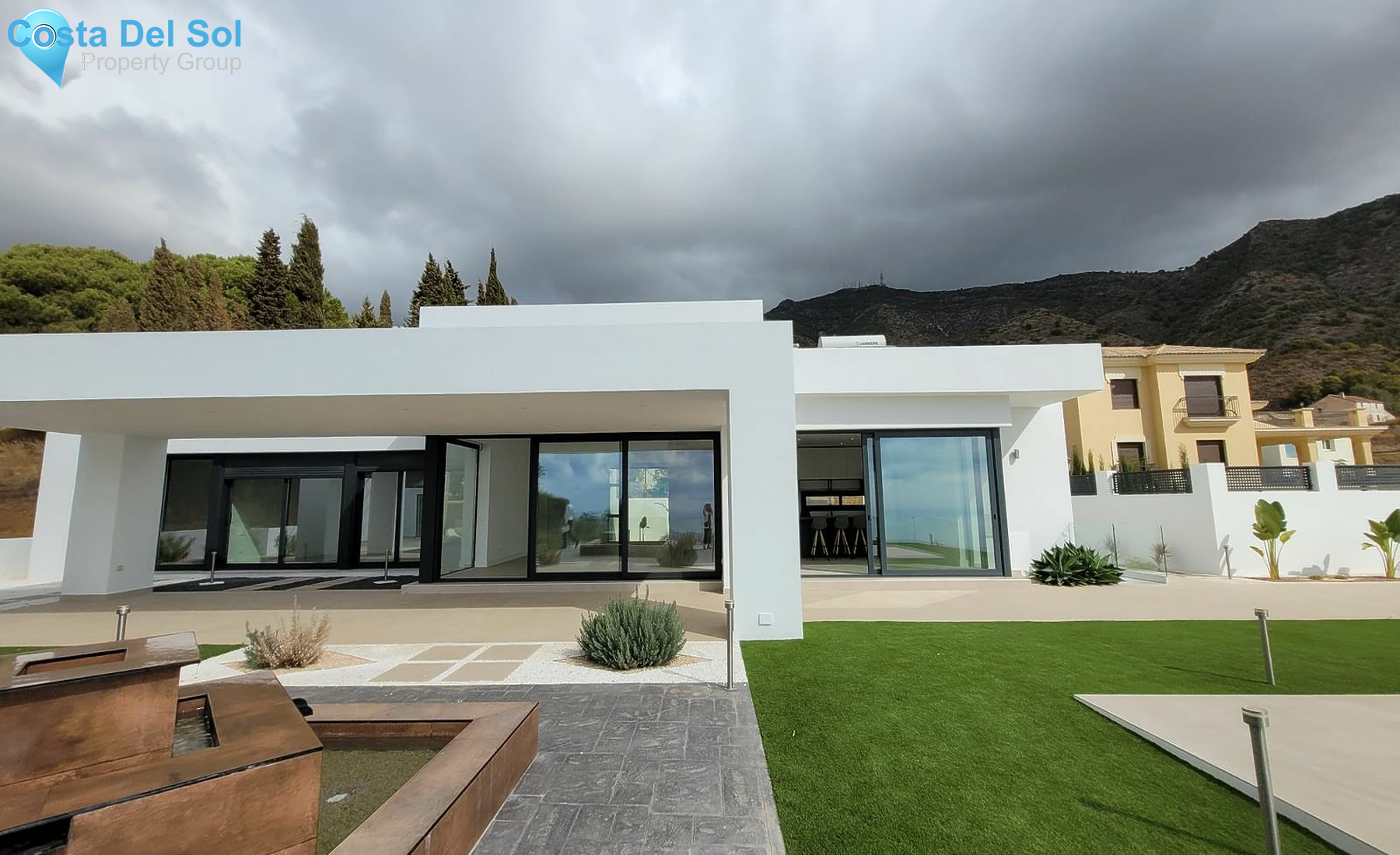 Detached Villa in Mijas-1464227