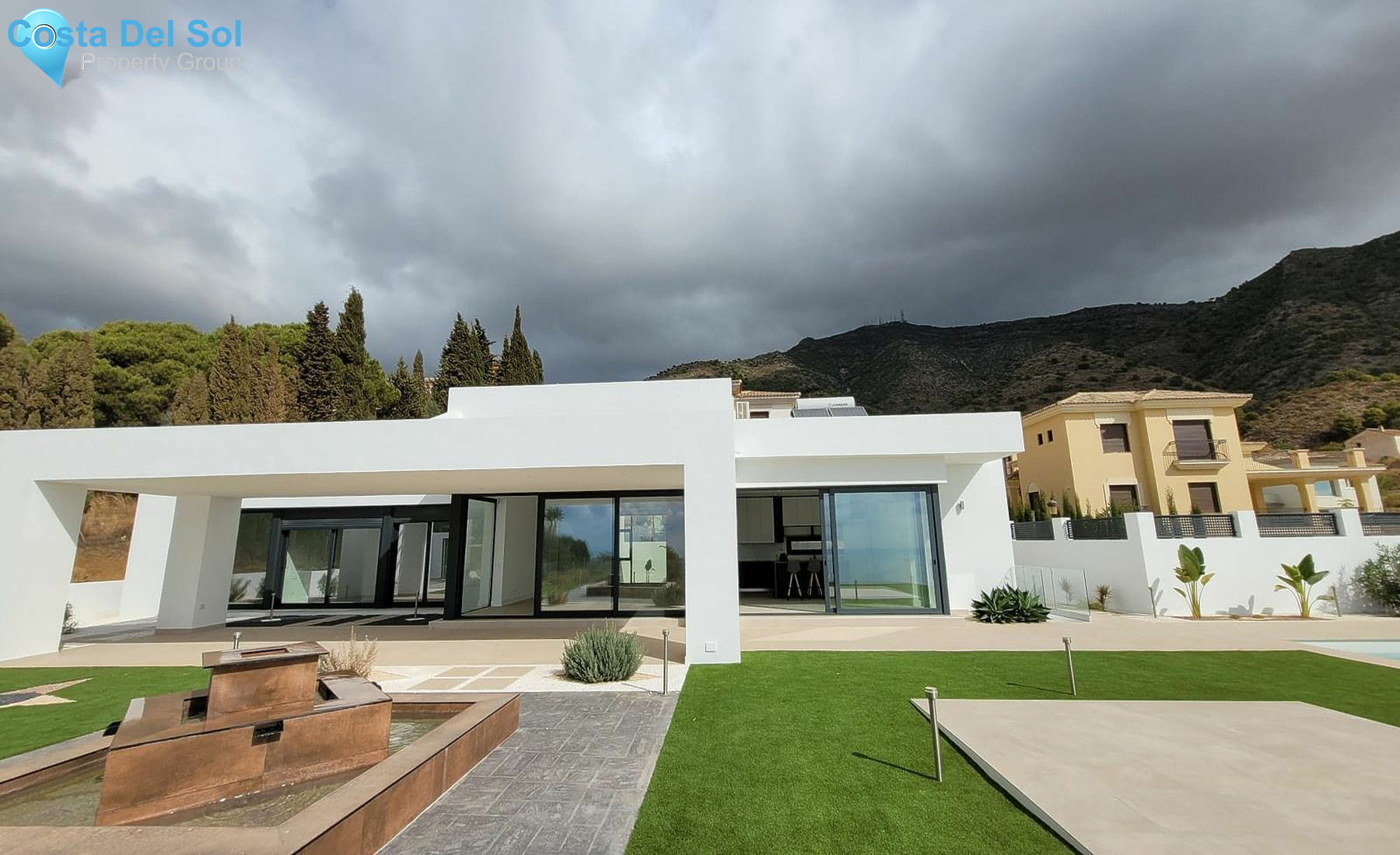 Detached Villa in Mijas-1464218