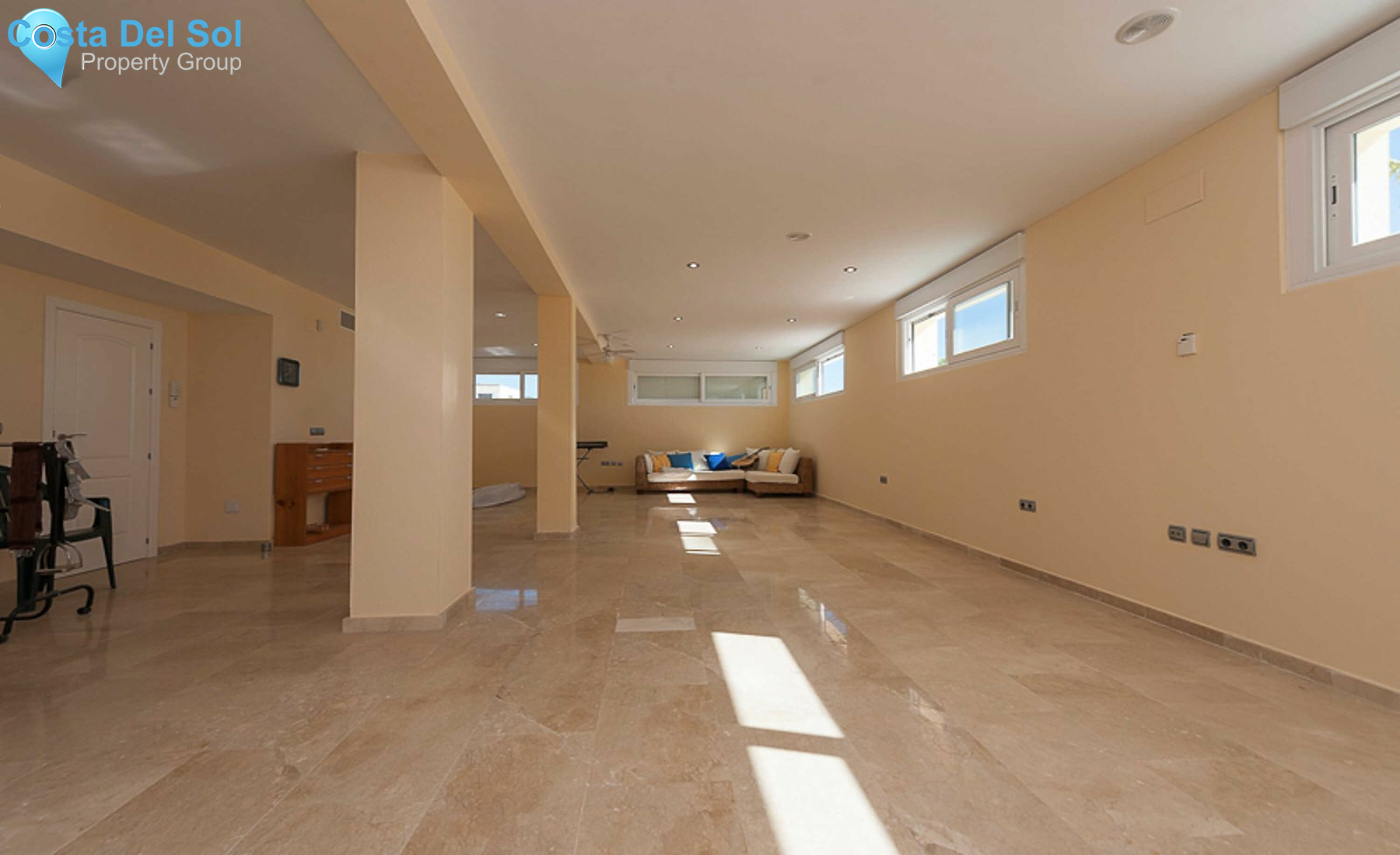 Detached Villa in Mijas-1497071