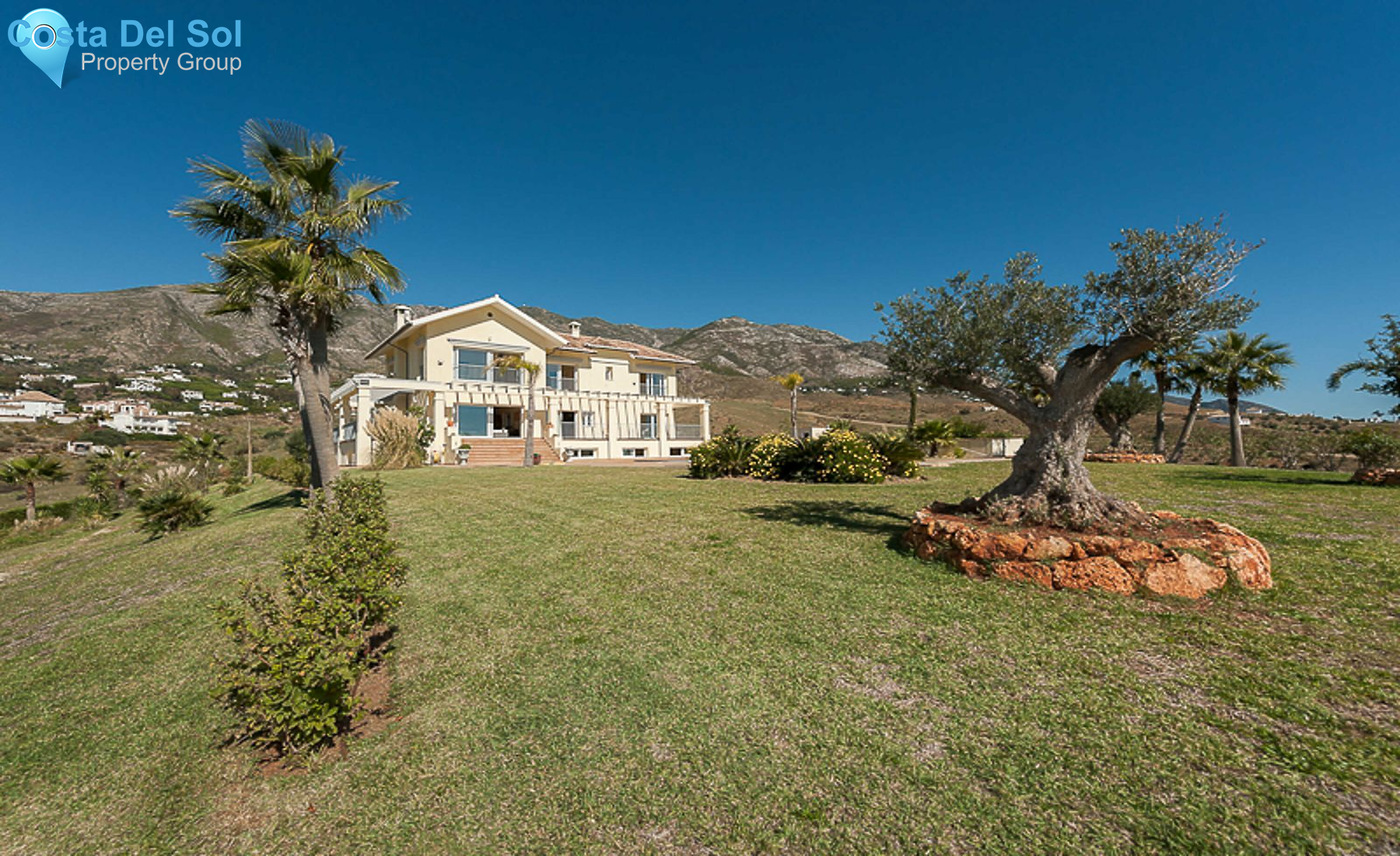 Detached Villa in Mijas-1497056