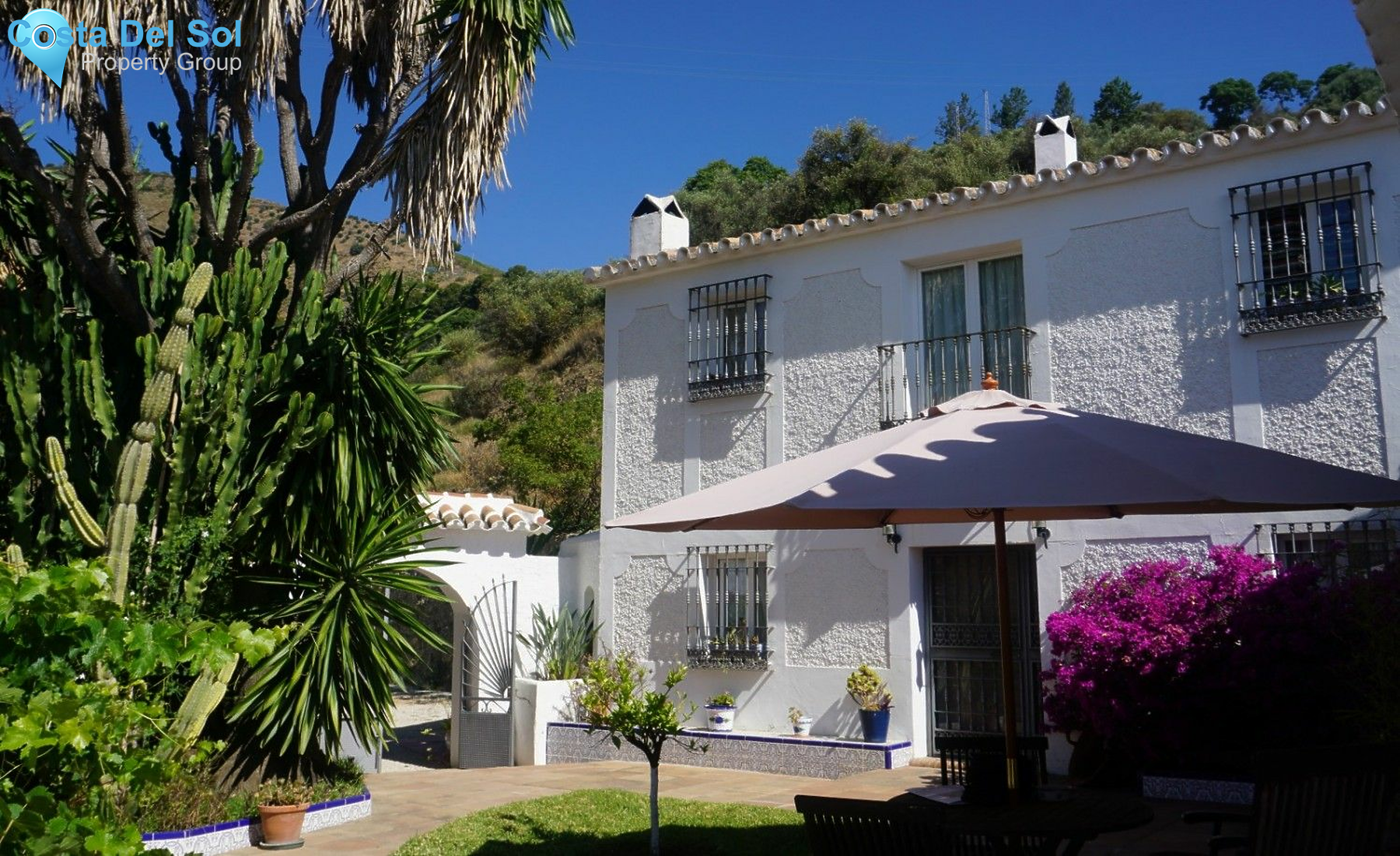 Detached Villa in Moclinejo