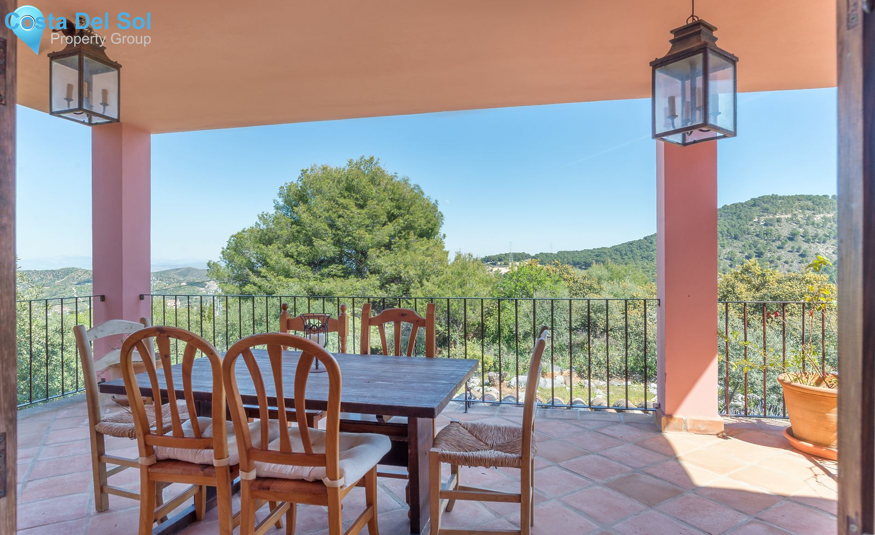 Detached Villa in Monda-1206549
