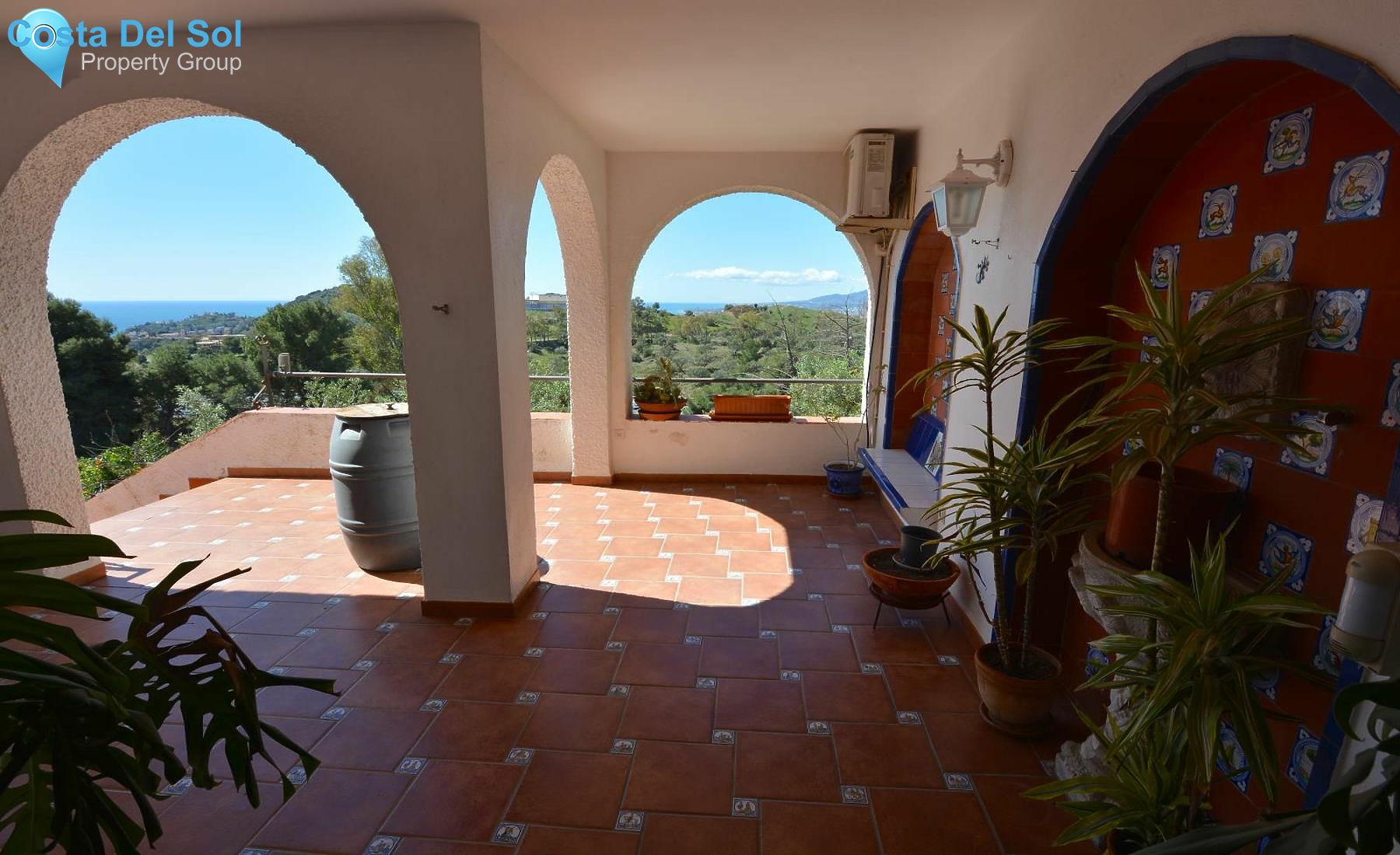 Detached Villa in Málaga Este-1465263