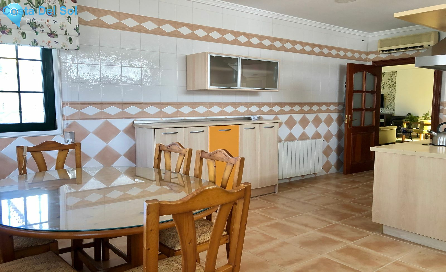 Detached Villa in Málaga-1144679