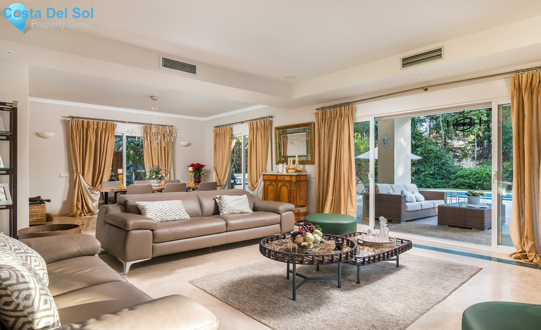 Detached Villa in New Golden Mile-1423073