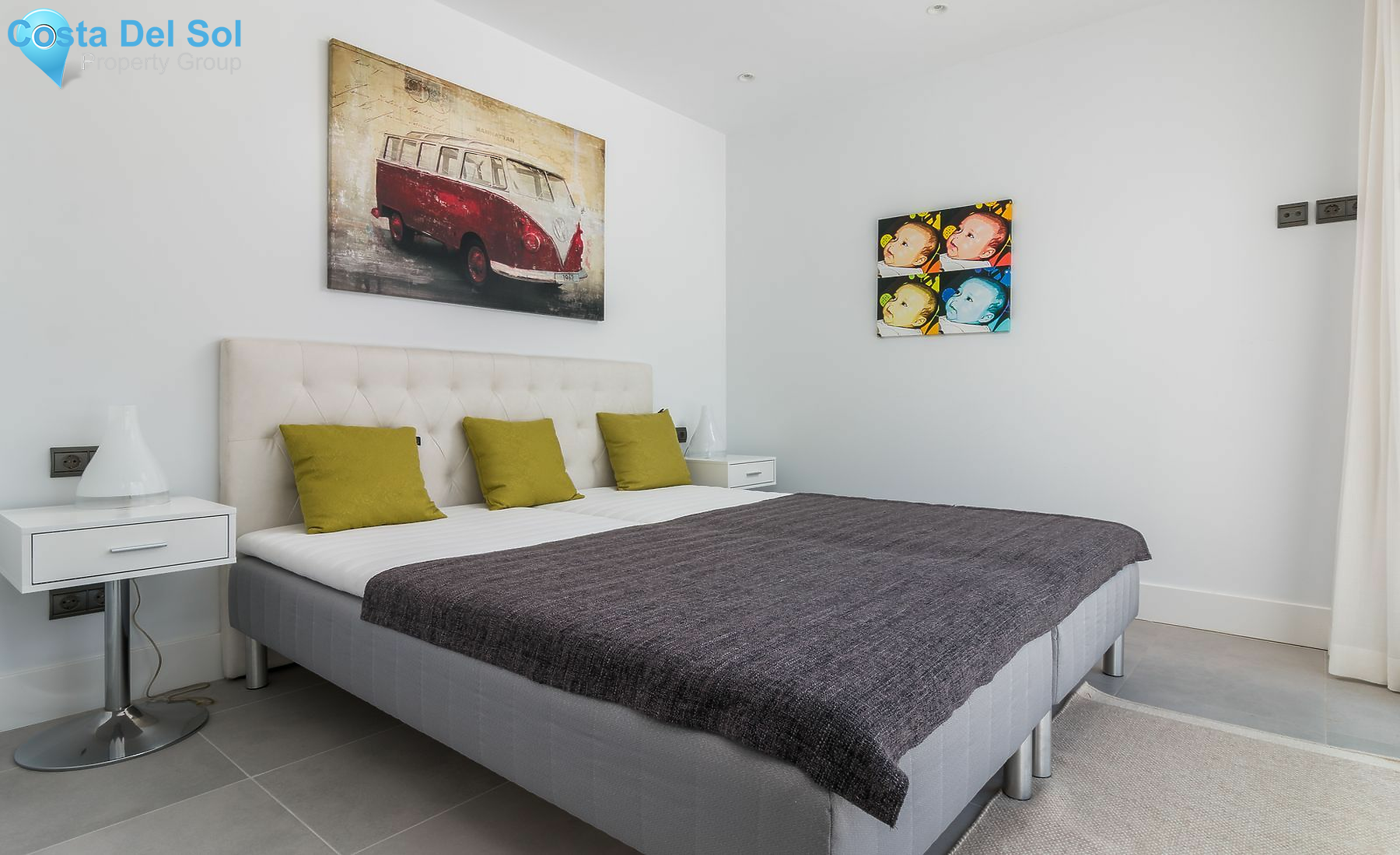 Detached Villa in New Golden Mile-1429342