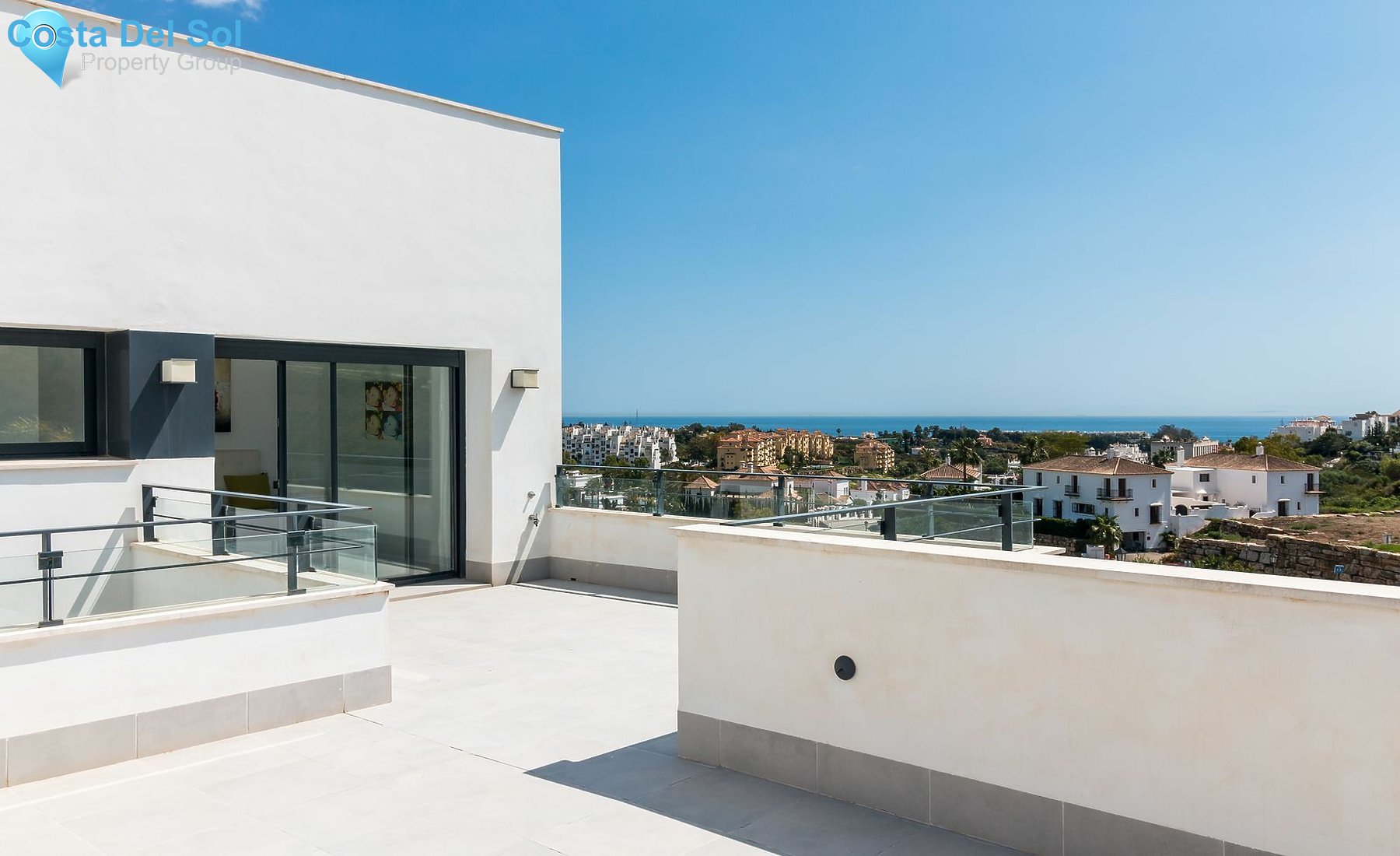 Detached Villa in New Golden Mile-1429330