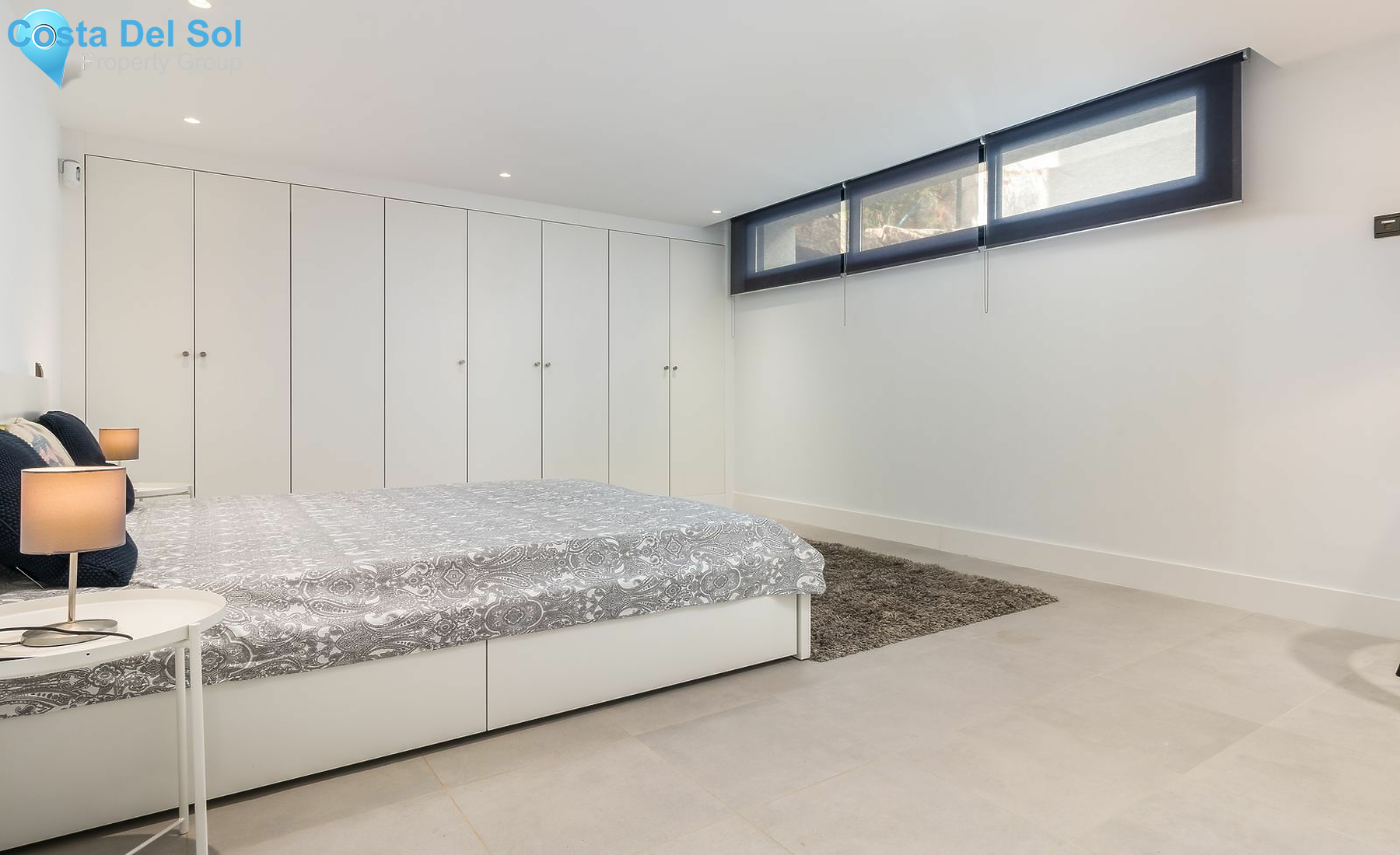 Detached Villa in New Golden Mile-1429335
