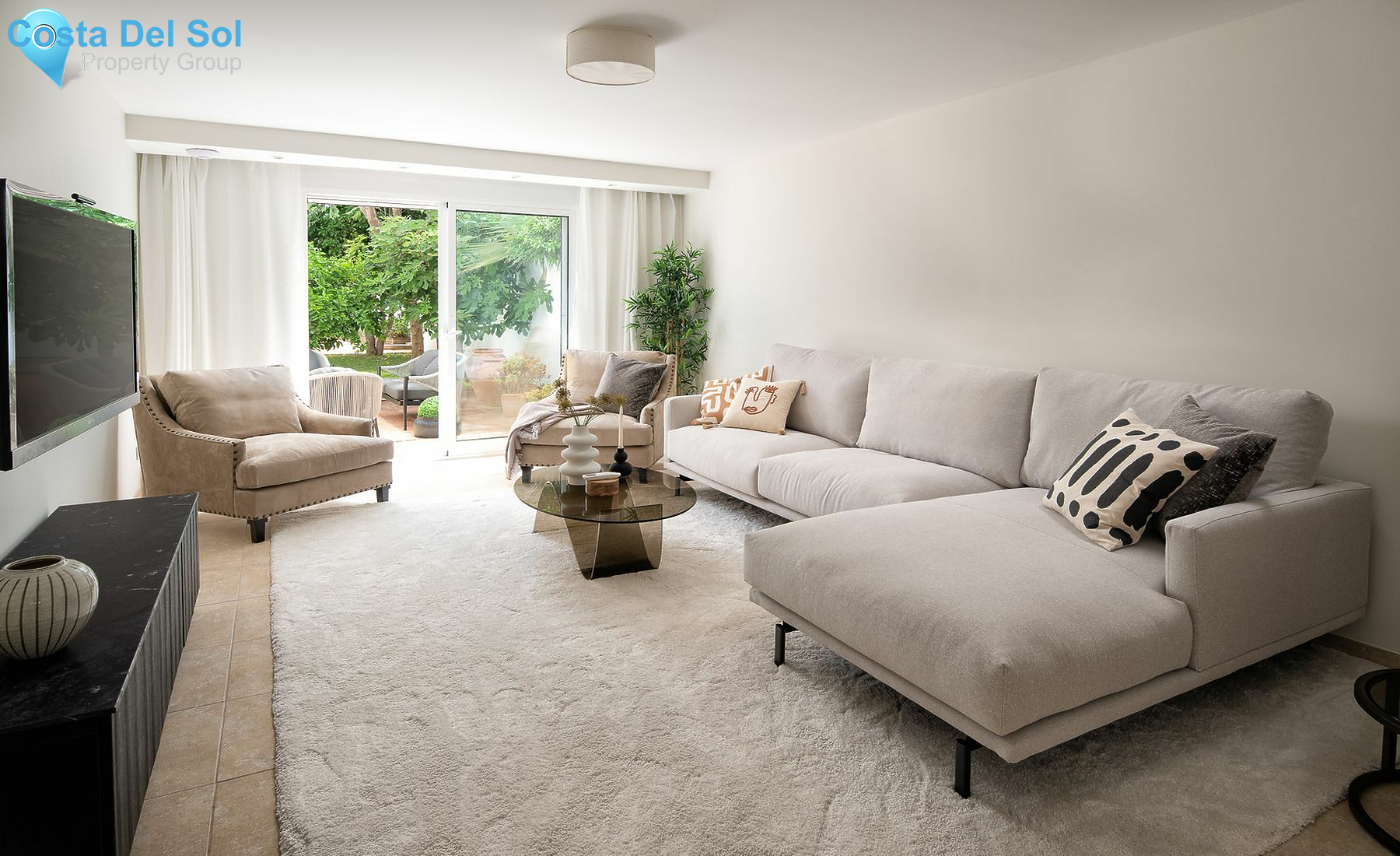 Detached Villa in Nueva Andalucía-1147486