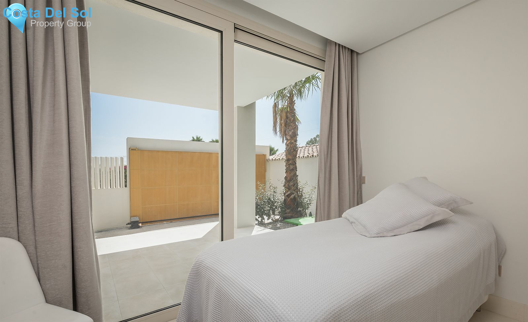 Detached Villa in Nueva Andalucía-1173488