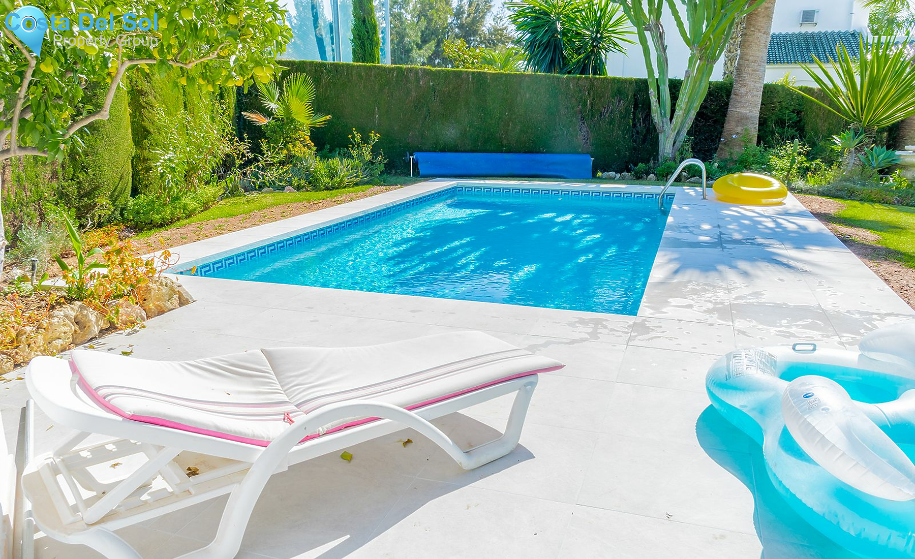 Detached Villa in Nueva Andalucía-1178117