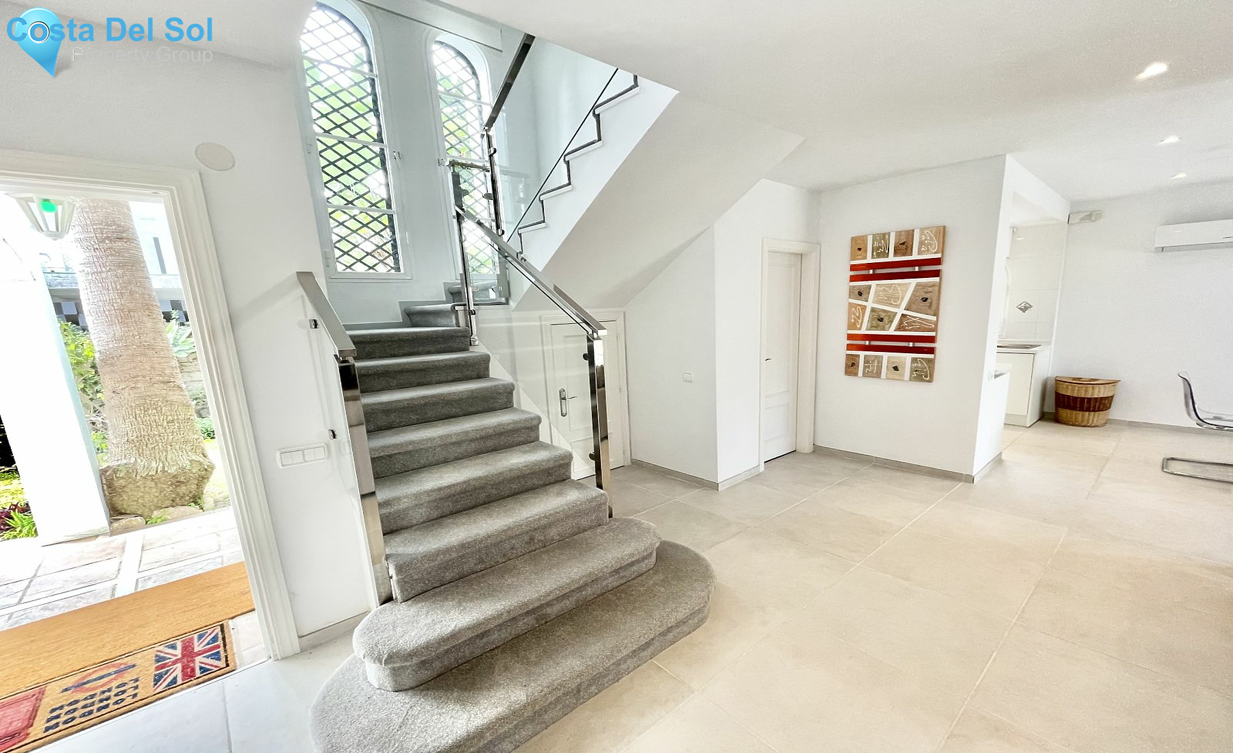 Detached Villa in Nueva Andalucía-1178107