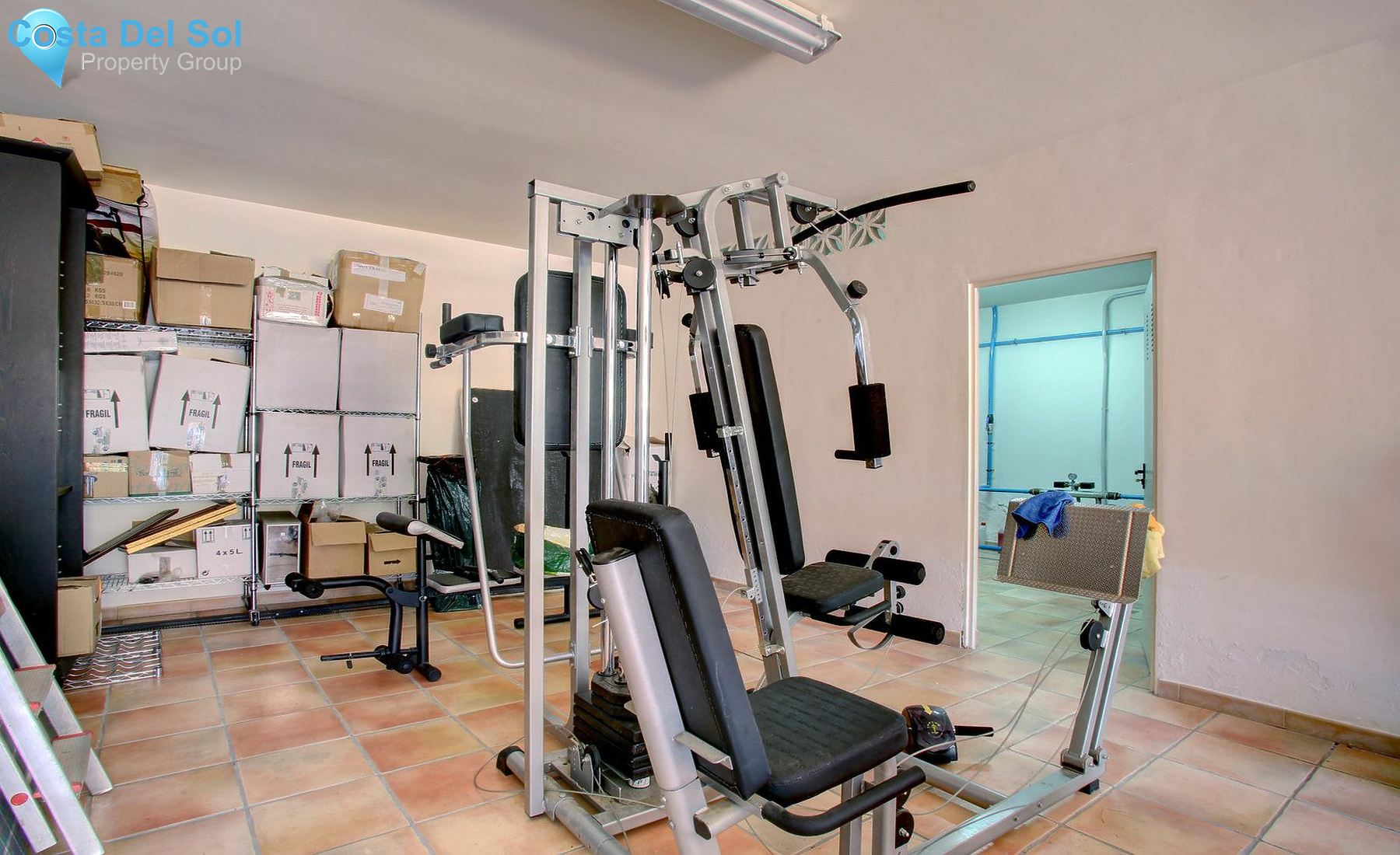 Detached Villa in Nueva Andalucía-1200797