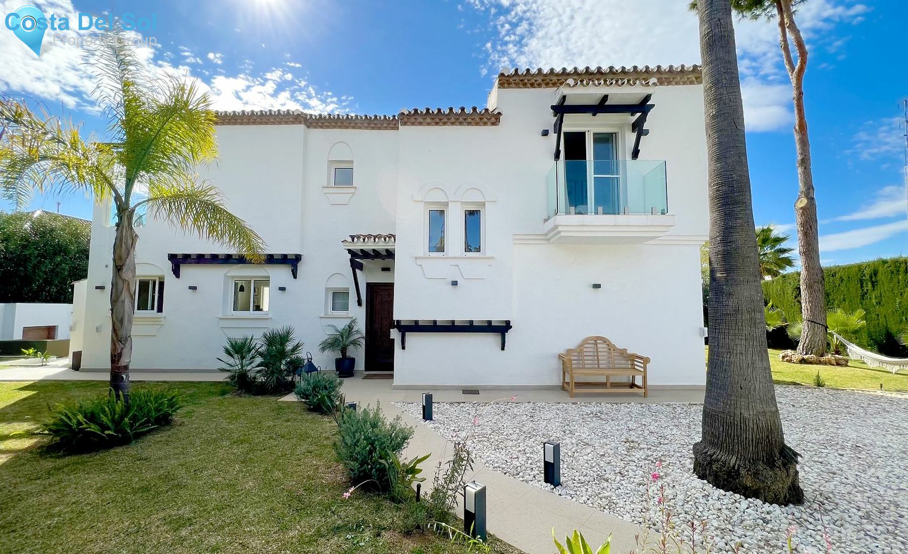 Detached Villa in Nueva Andalucía