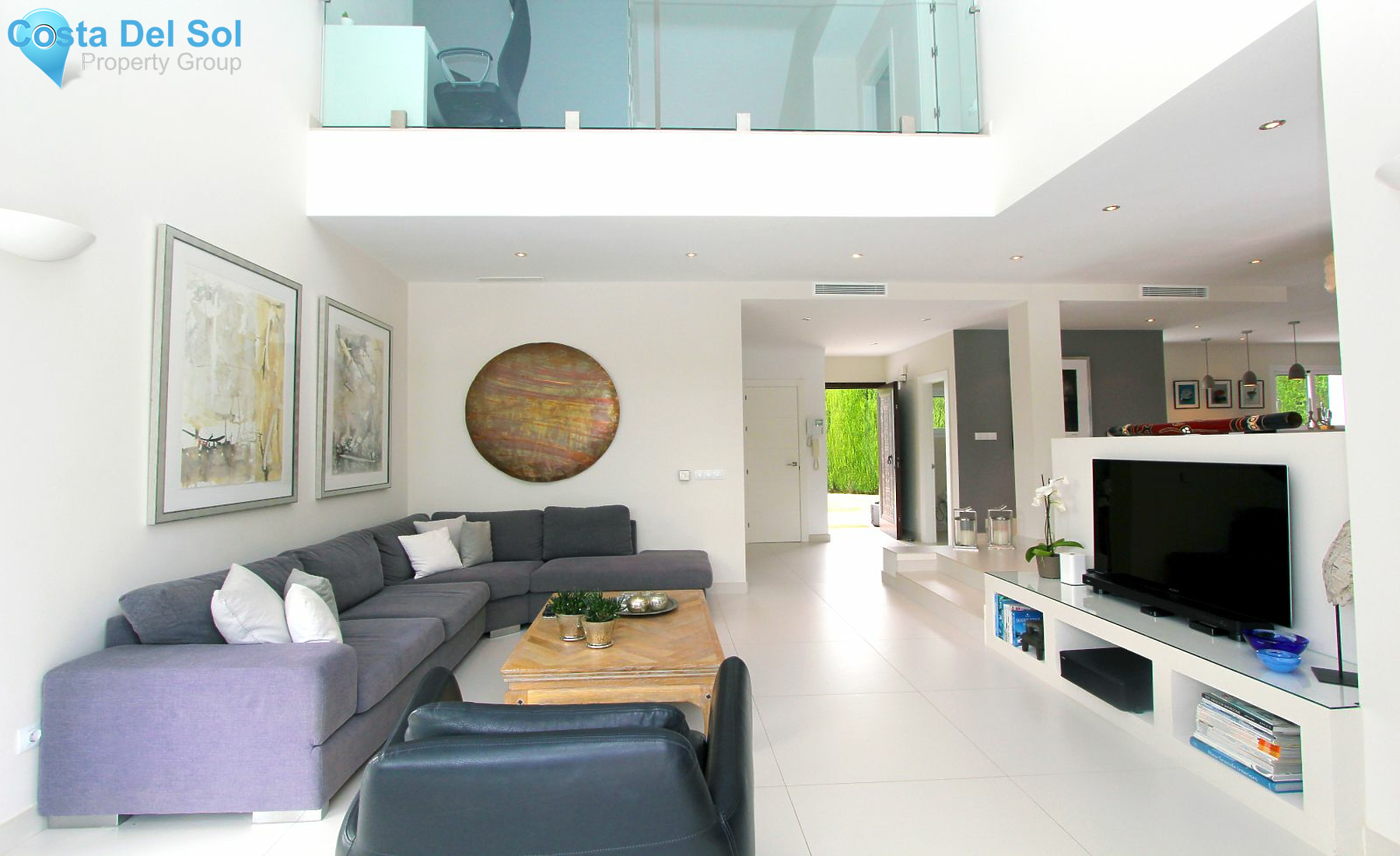 Detached Villa in Nueva Andalucía-1216074