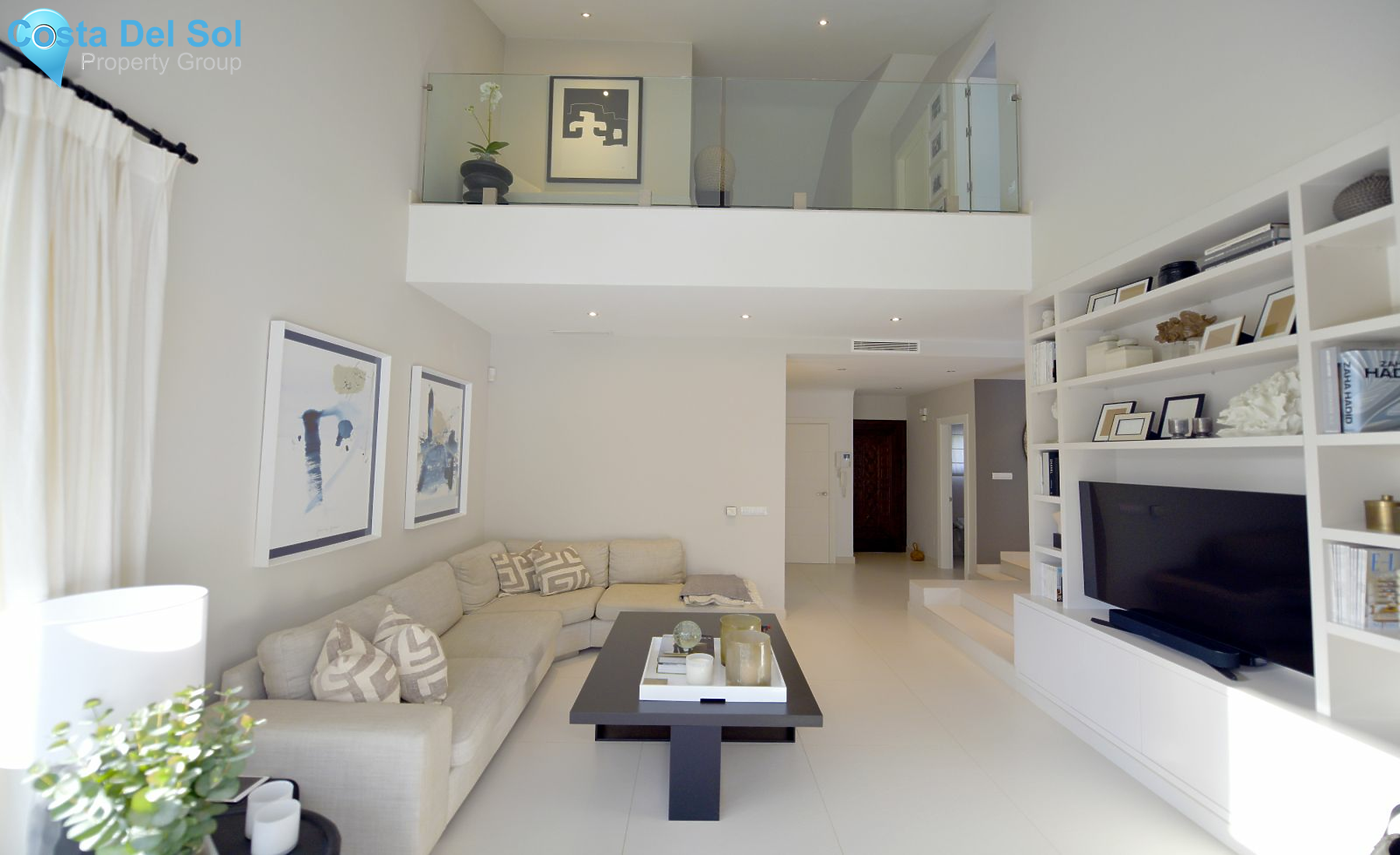Detached Villa in Nueva Andalucía-1216081