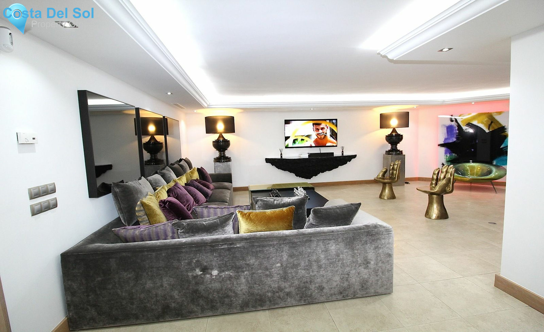 Detached Villa in Nueva Andalucía-1221104