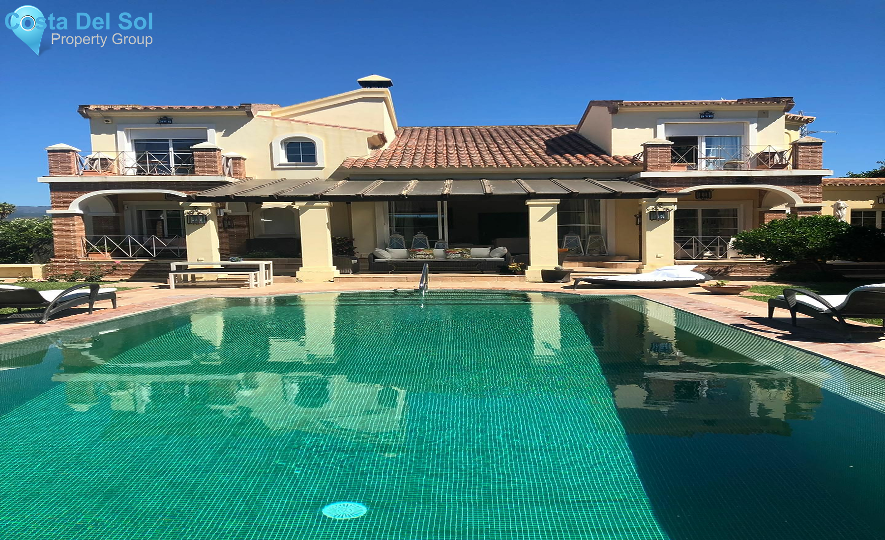 Detached Villa in Nueva Andalucía