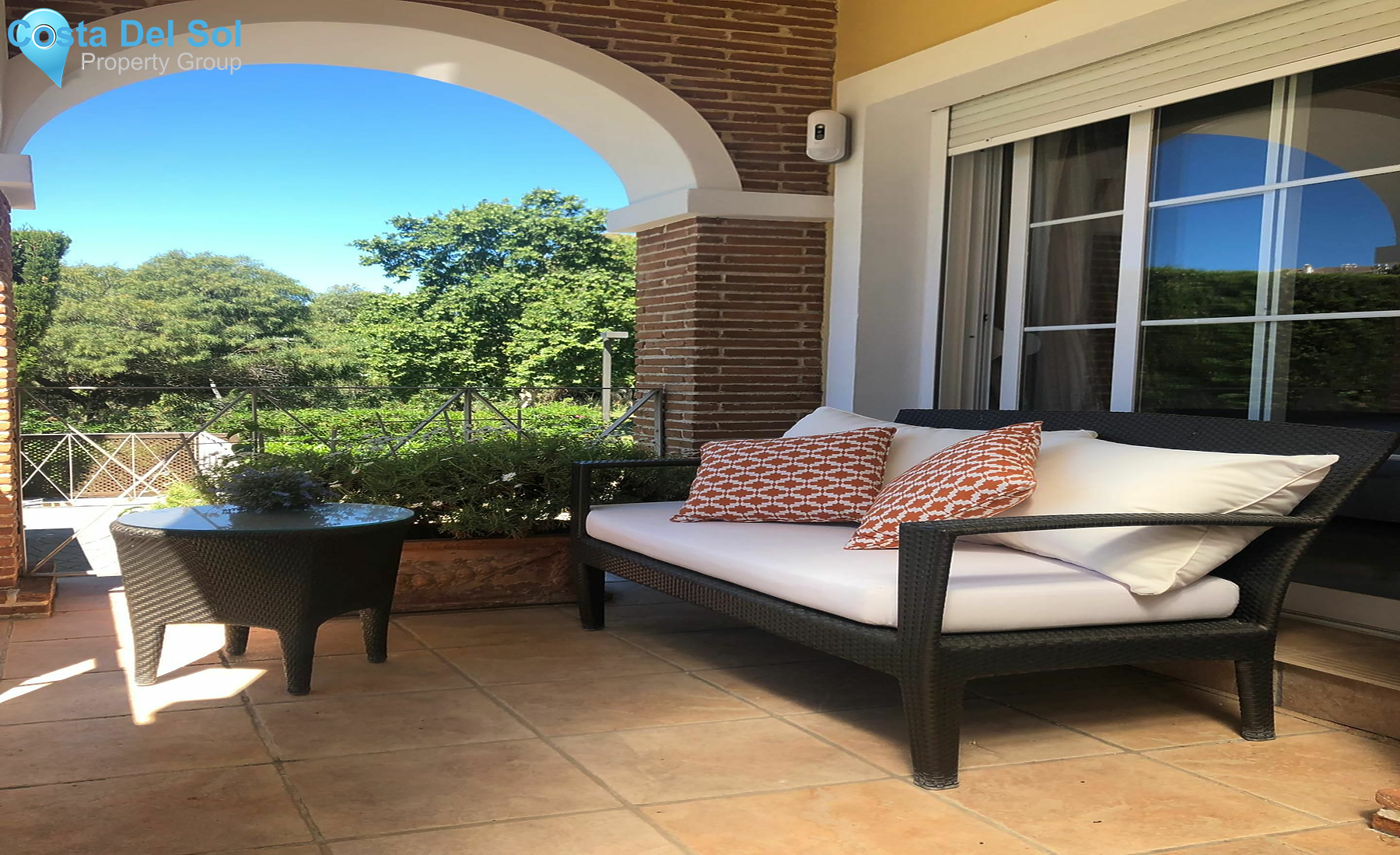 Detached Villa in Nueva Andalucía-1233284