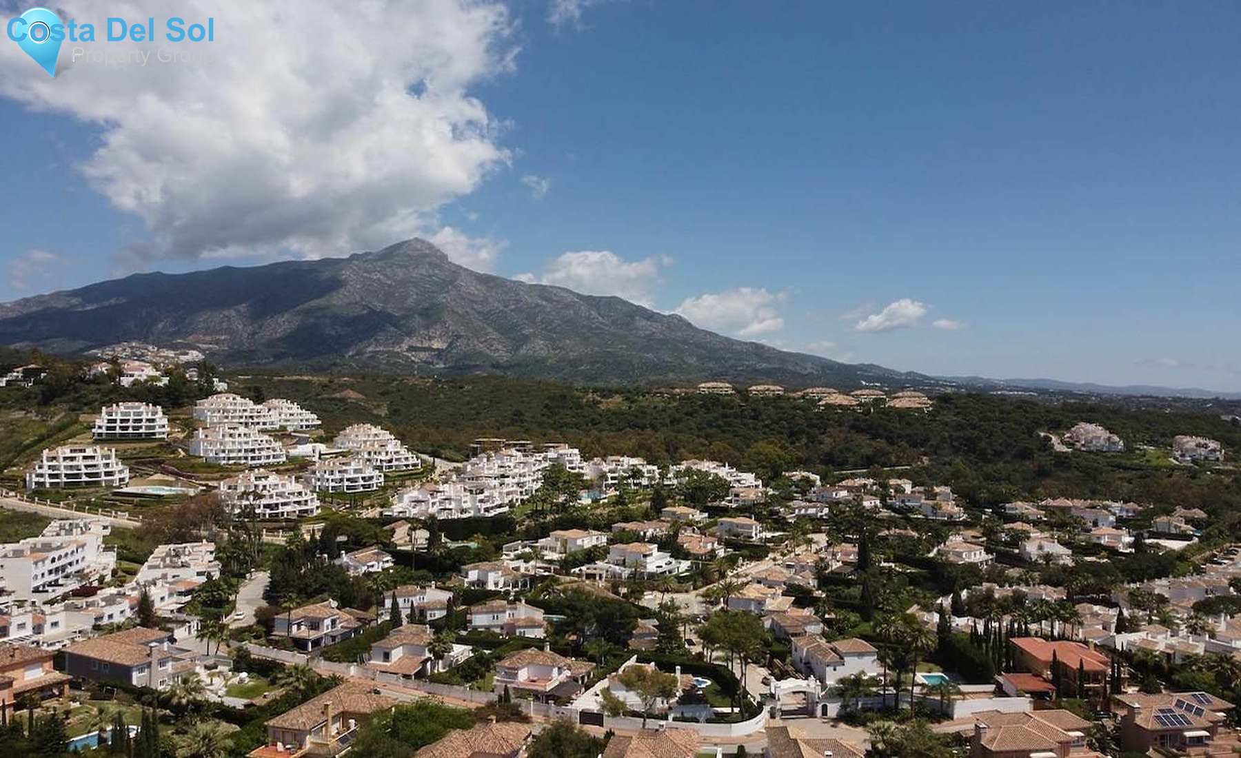 Detached Villa in Nueva Andalucía-1391201