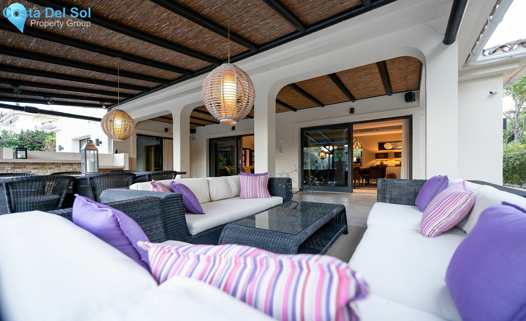 Detached Villa in Nueva Andalucía-1399171