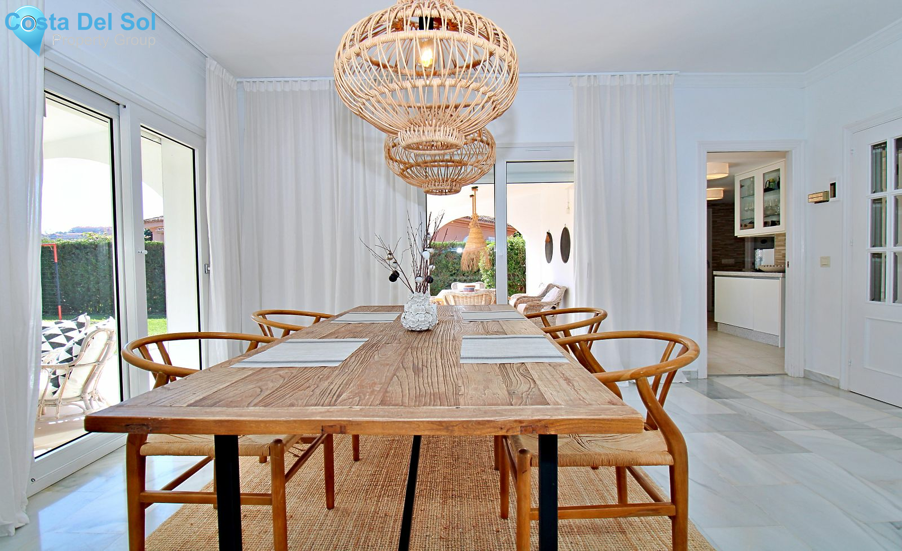 Detached Villa in Nueva Andalucía-1420609