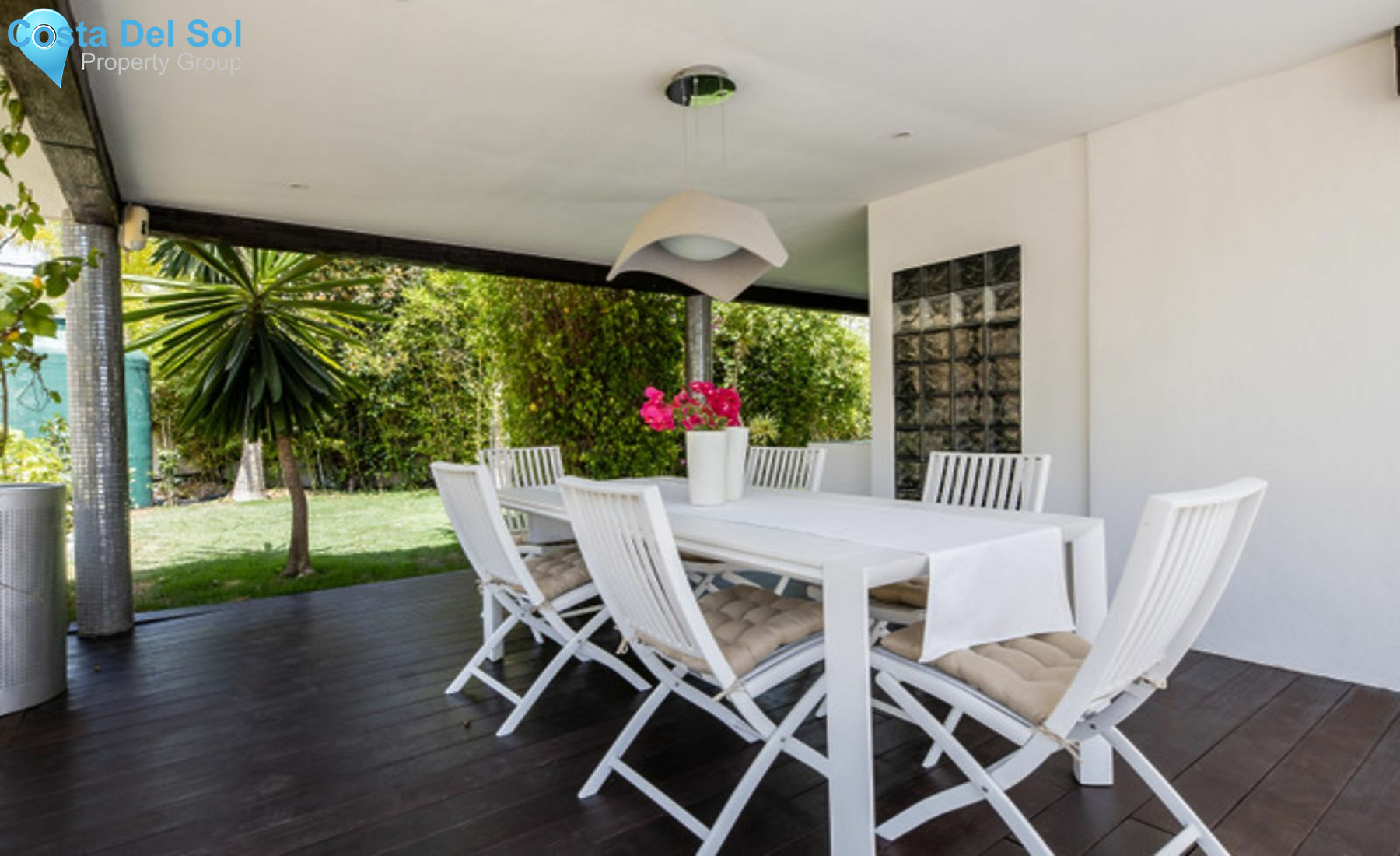 Detached Villa in Nueva Andalucía-1447696