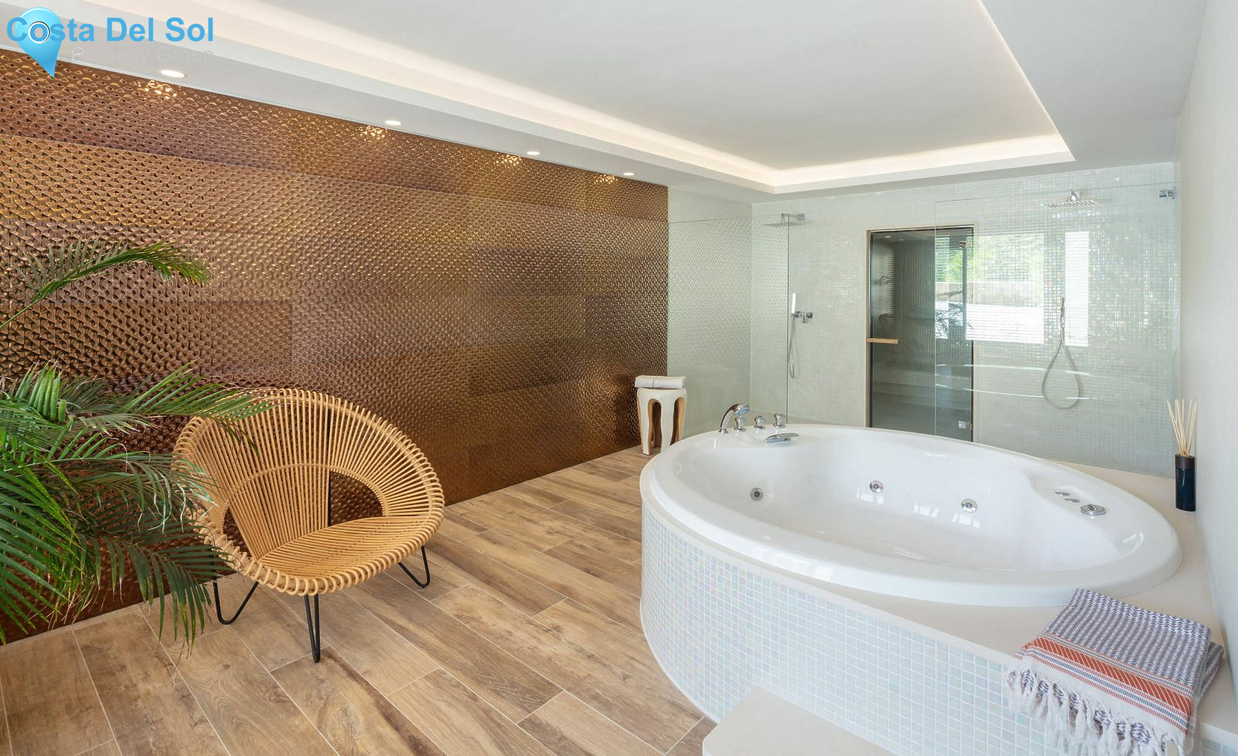Detached Villa in Nueva Andalucía-1464717