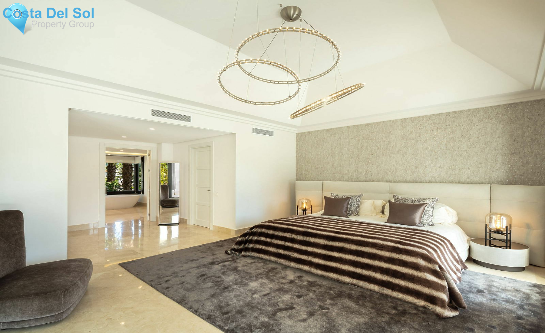 Detached Villa in Nueva Andalucía-1464711