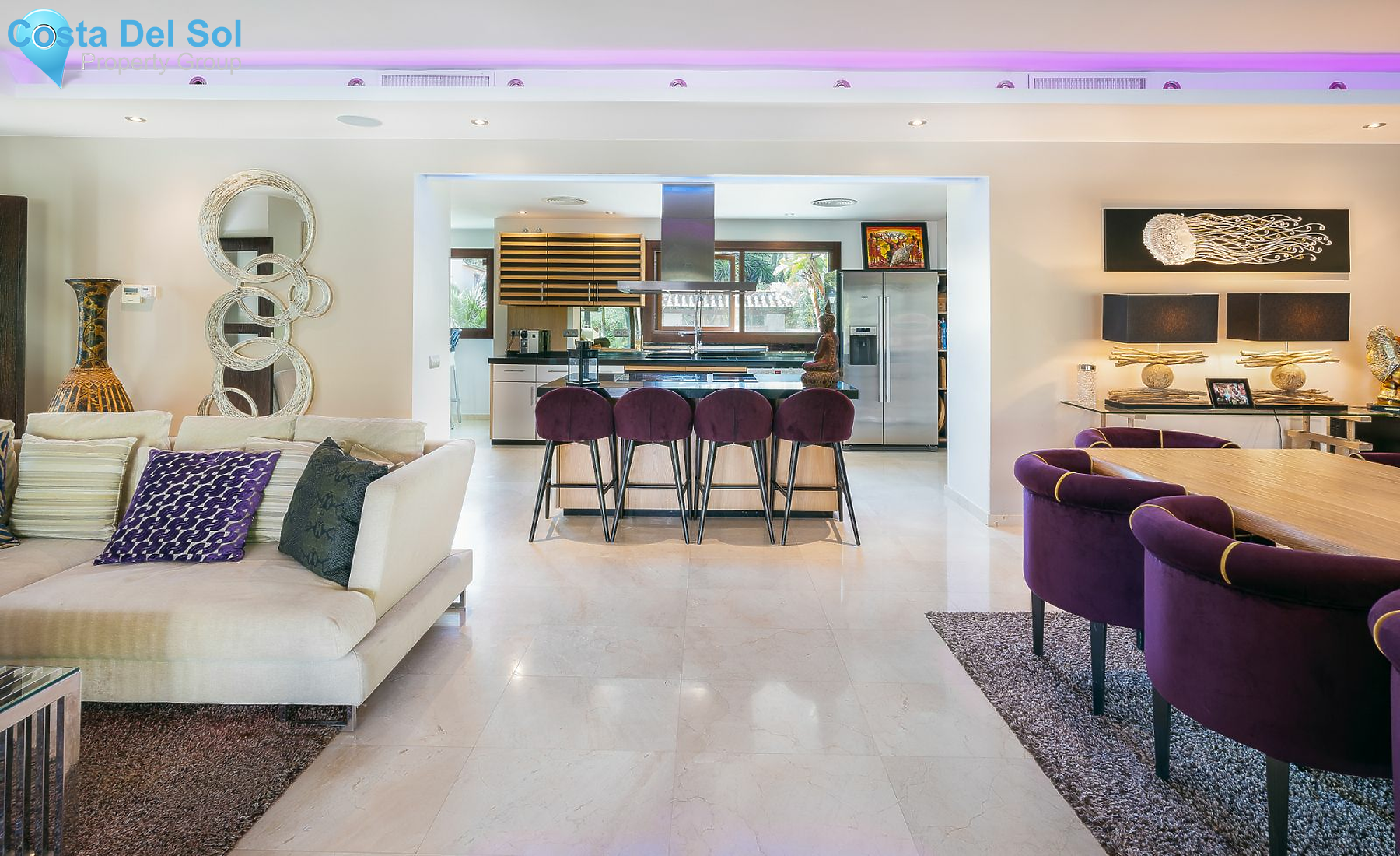 Detached Villa in Nueva Andalucía-1470161