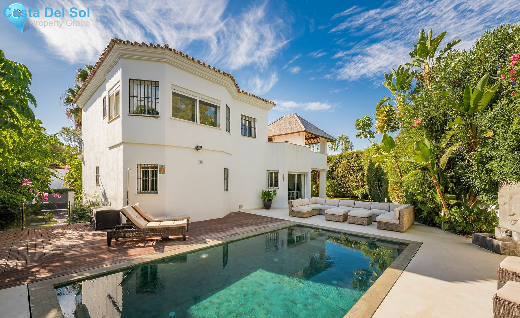 Detached Villa in Nueva Andalucía-1471899