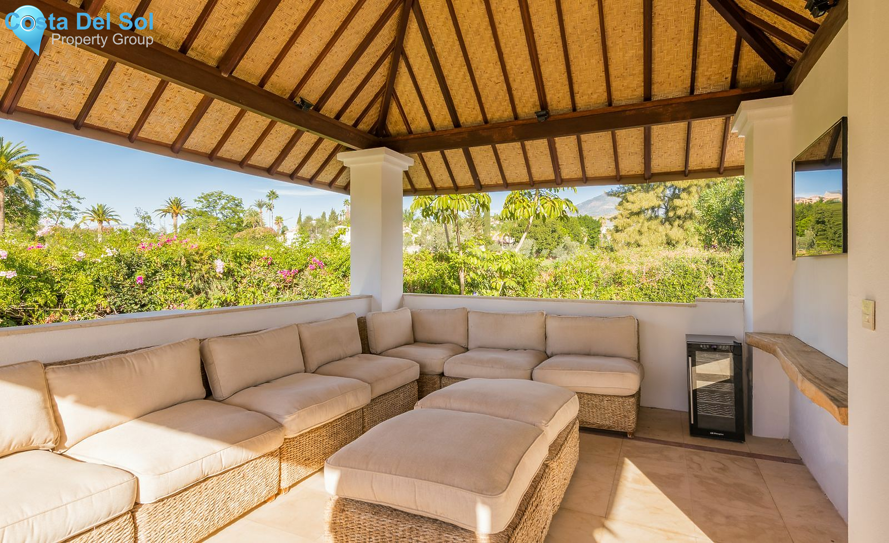Detached Villa in Nueva Andalucía-1471888