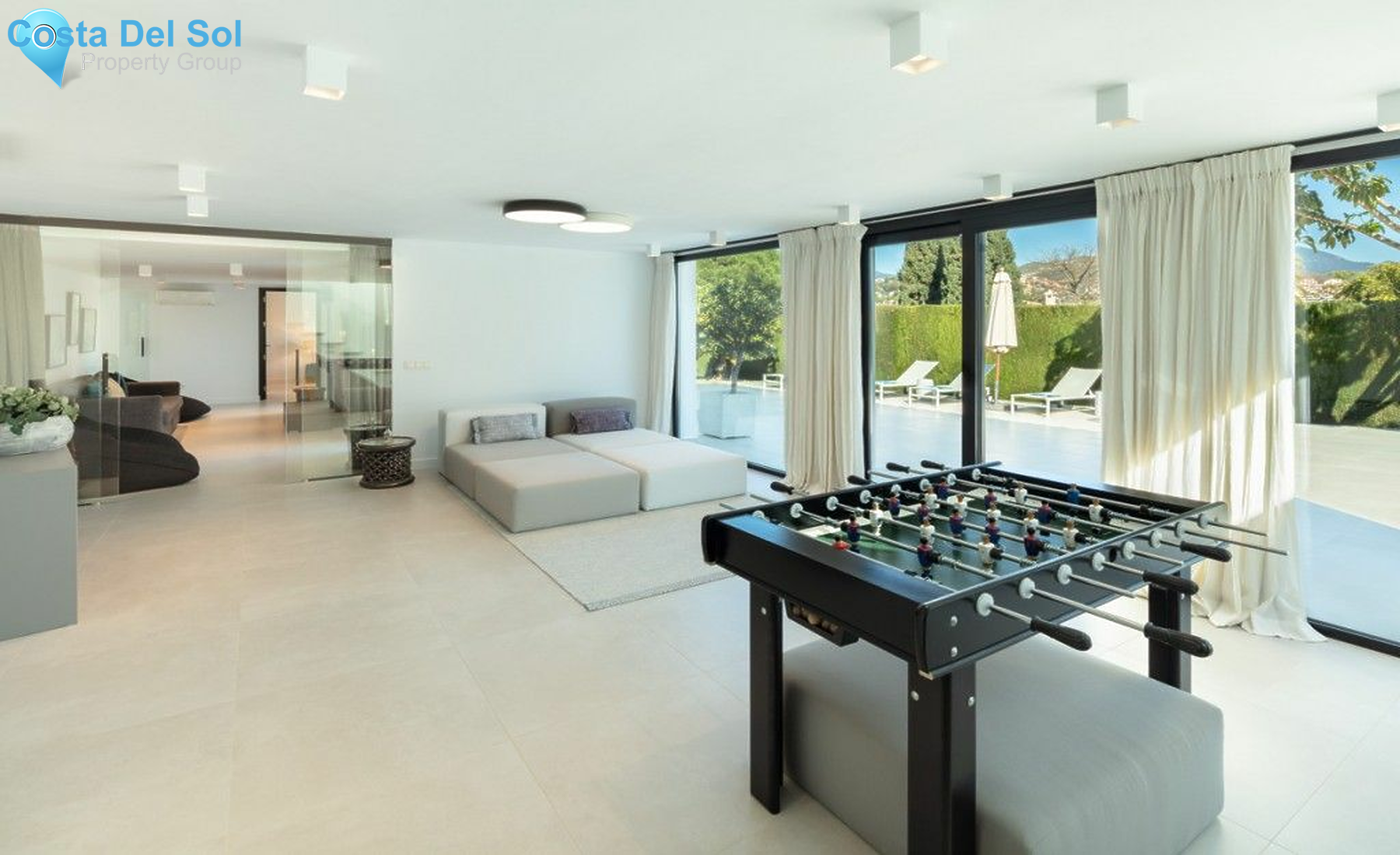 Detached Villa in Nueva Andalucía-1496871