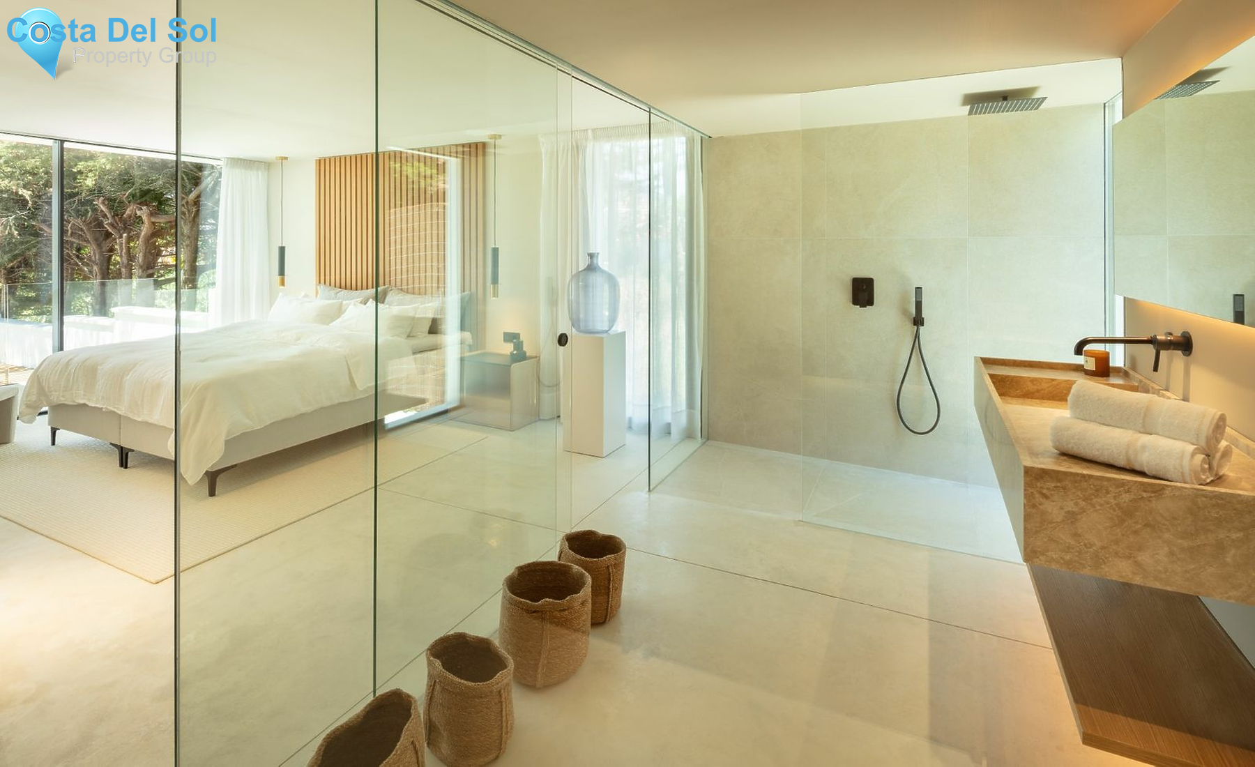 Detached Villa in Nueva Andalucía-1513024